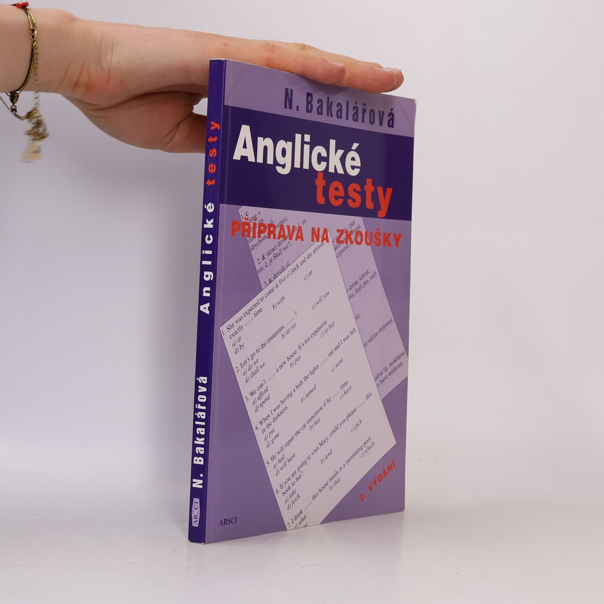 Natálie Bakalářová Anglické testy : příprava na zkoušky