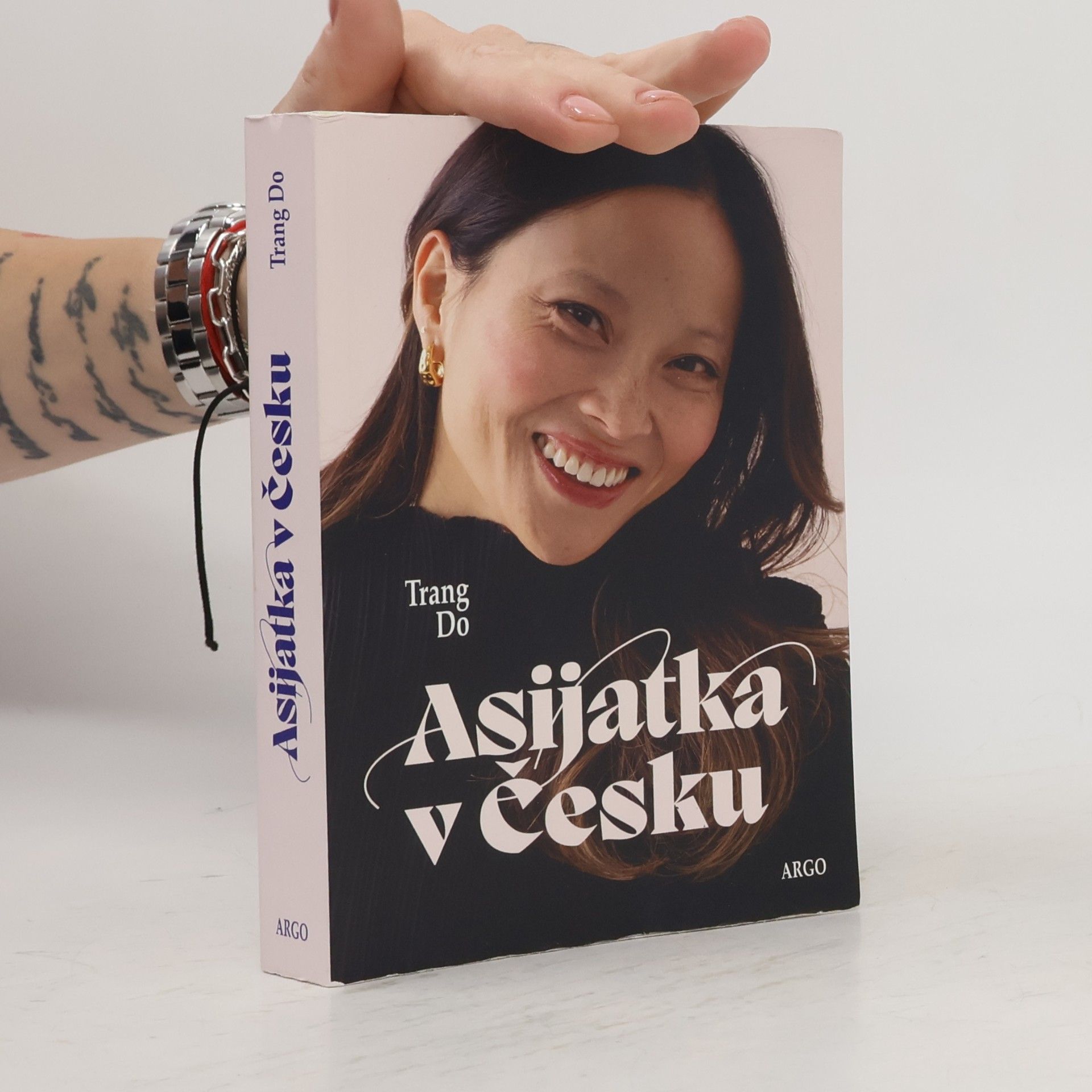 Do Thu Trang Asijatka v Česku