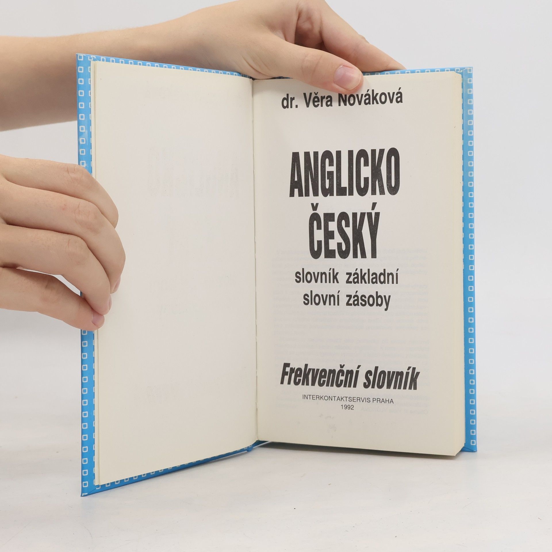 Věra Nováková Anglicko-český slovník základní slovní zásoby. Frekvenční slovník