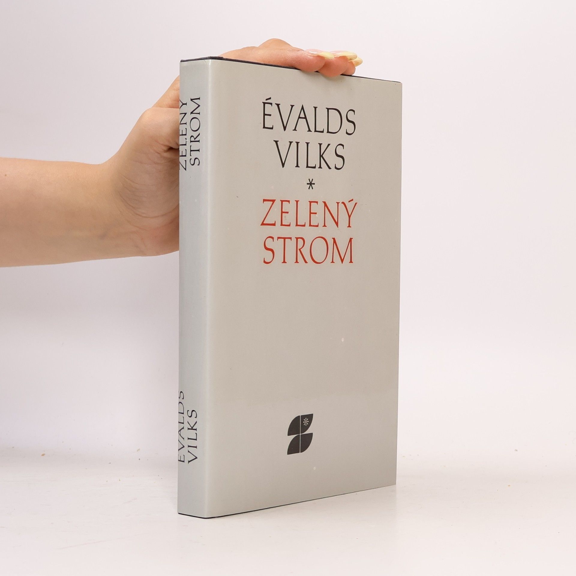 Évalds Vilks Zelený strom