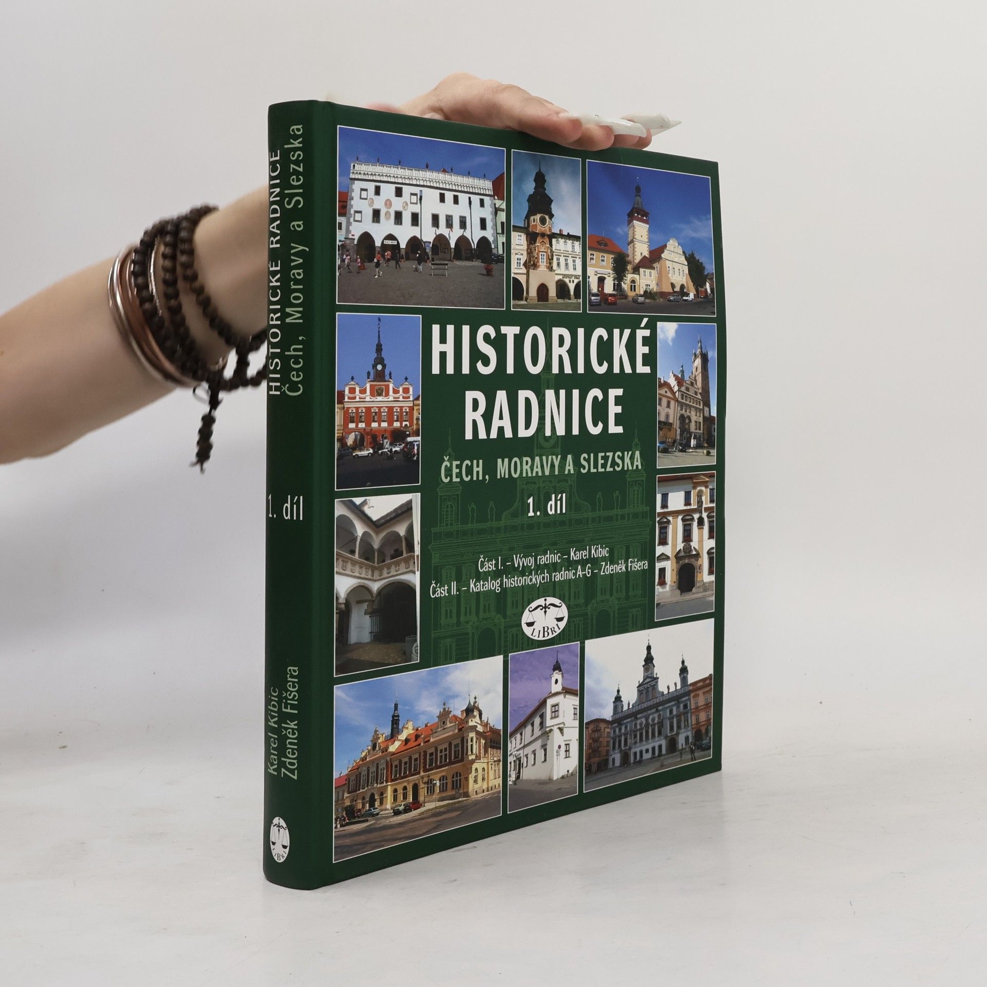 Zdeněk Fišera Historické radnice Čech, Moravy a Slezska, I. díl
