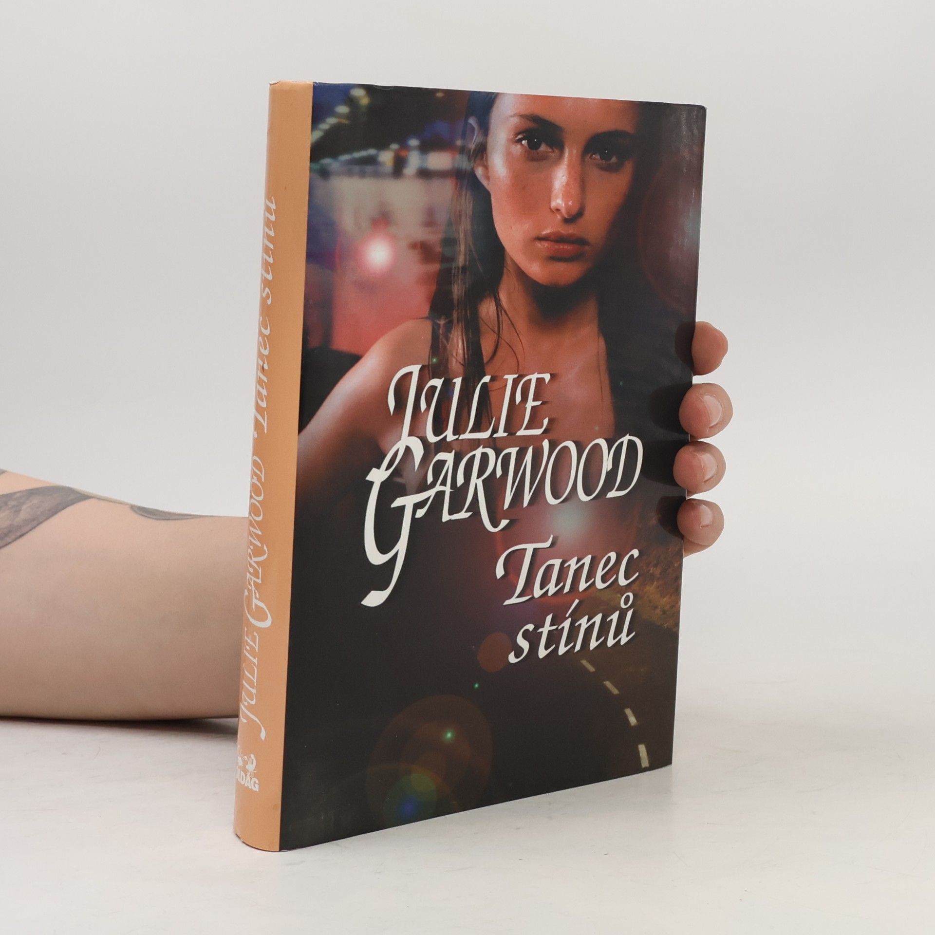 Julie Garwood Tanec stínů
