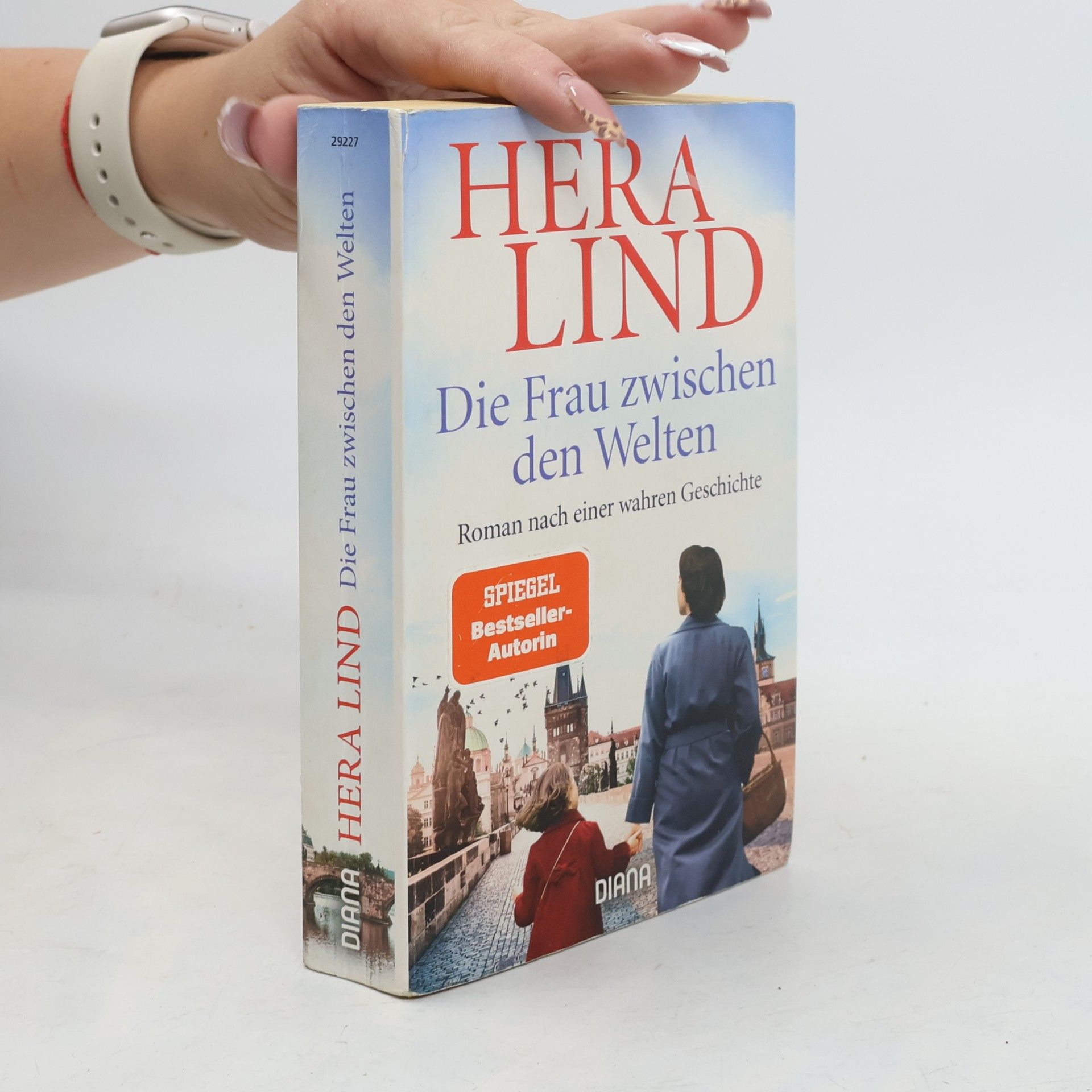 Hera Lind Die Frau zwischen den Welten