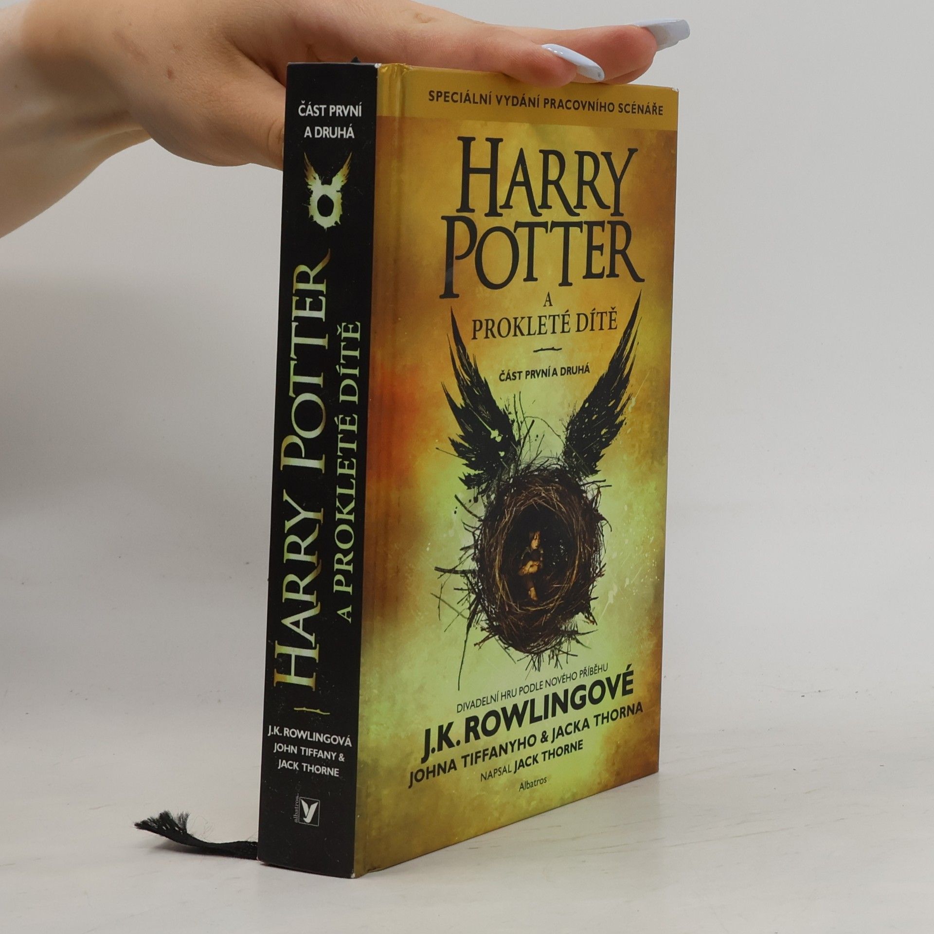 Joanne K. Rowlingová Harry Potter a prokleté dítě