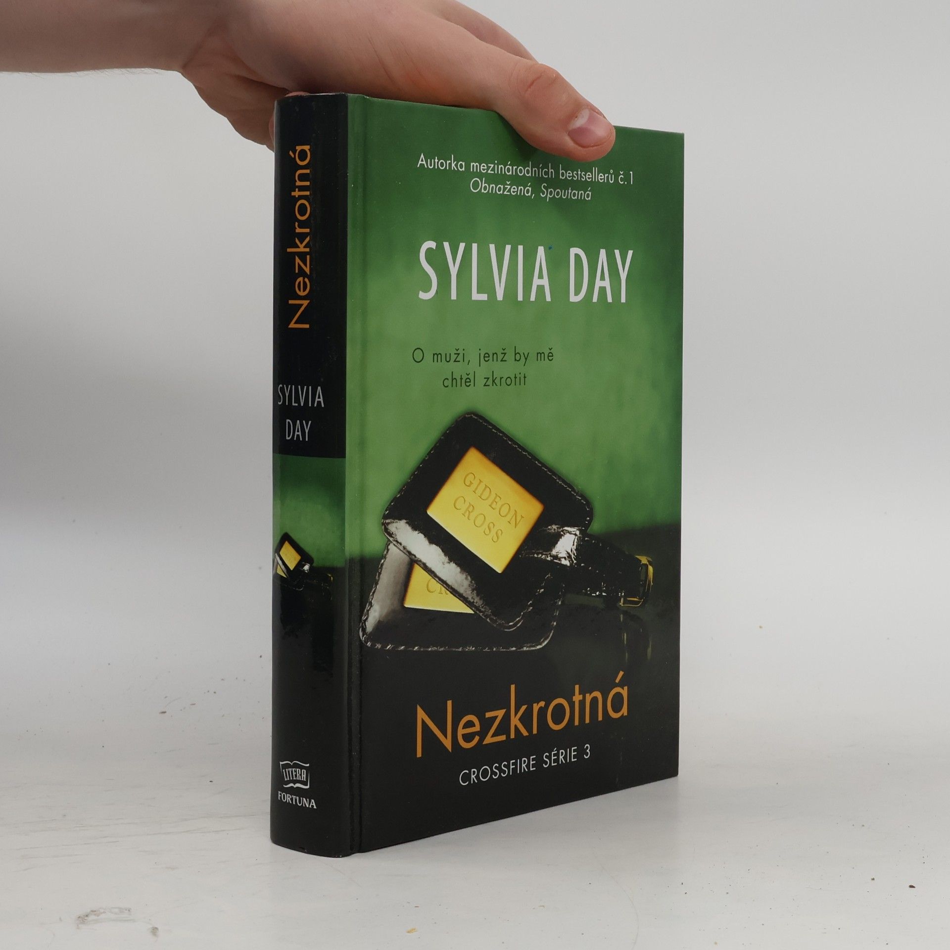 Sylvia Day Nezkrotná