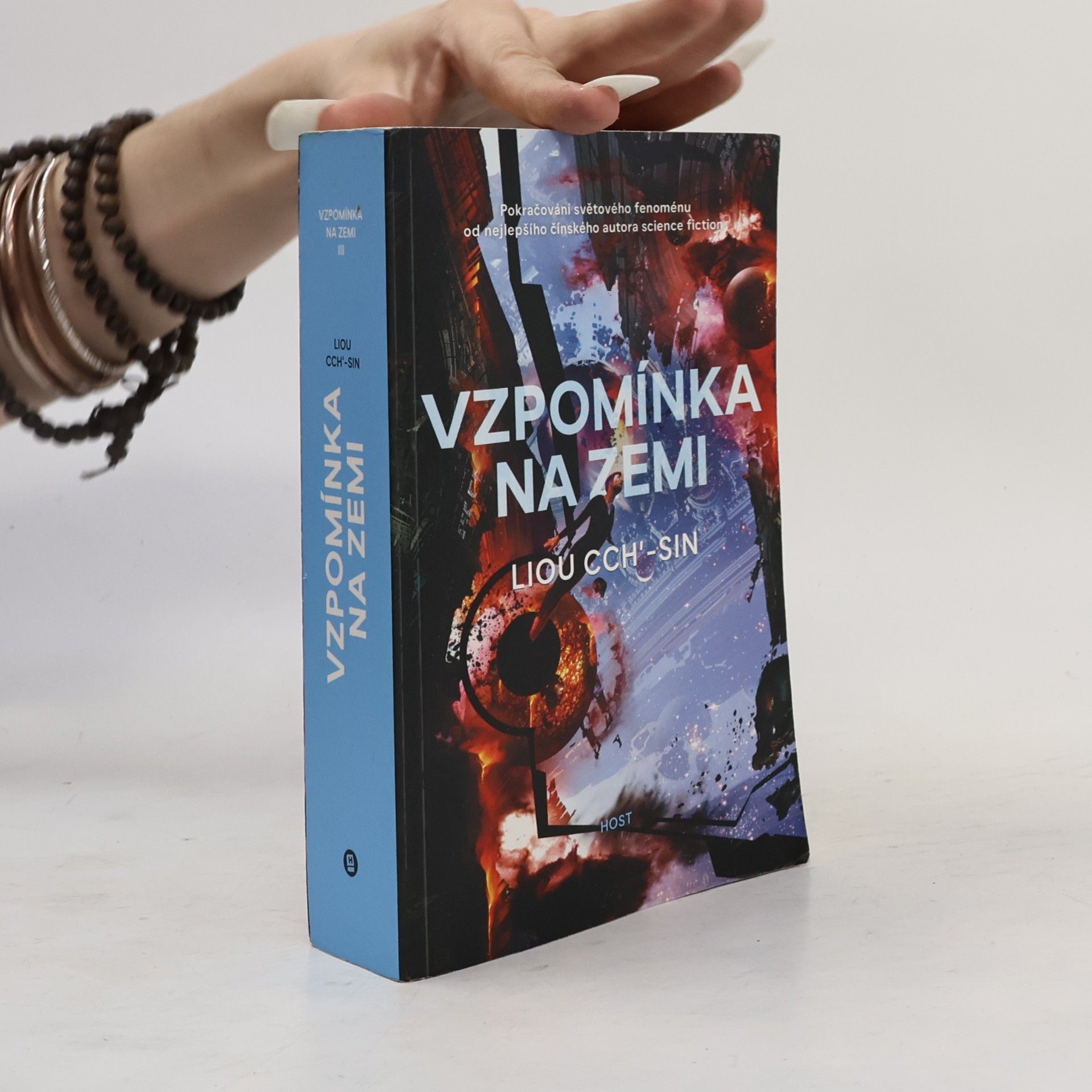 Cixin Liu Vzpomínka na Zemi