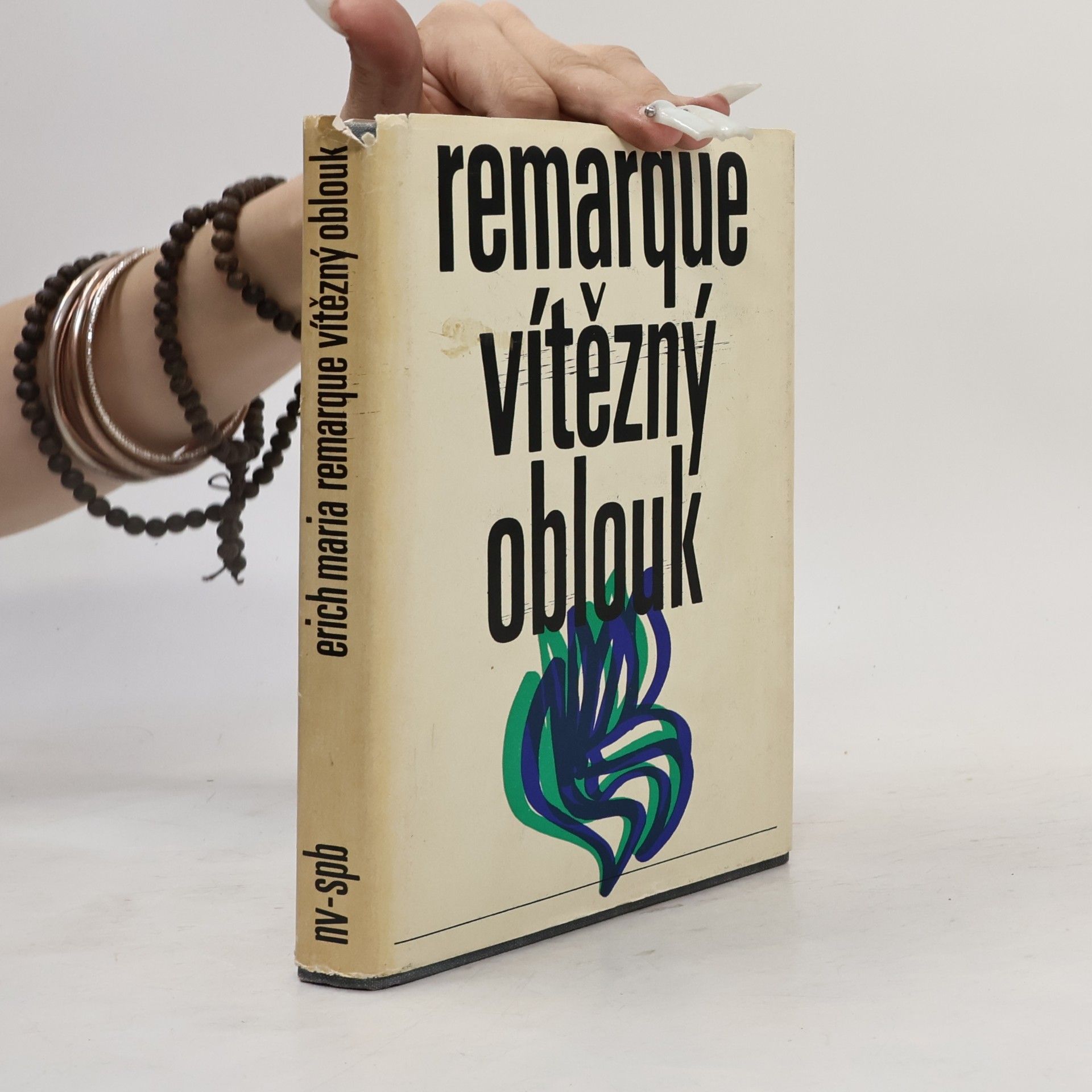 Erich Maria Remarque Vítězný oblouk