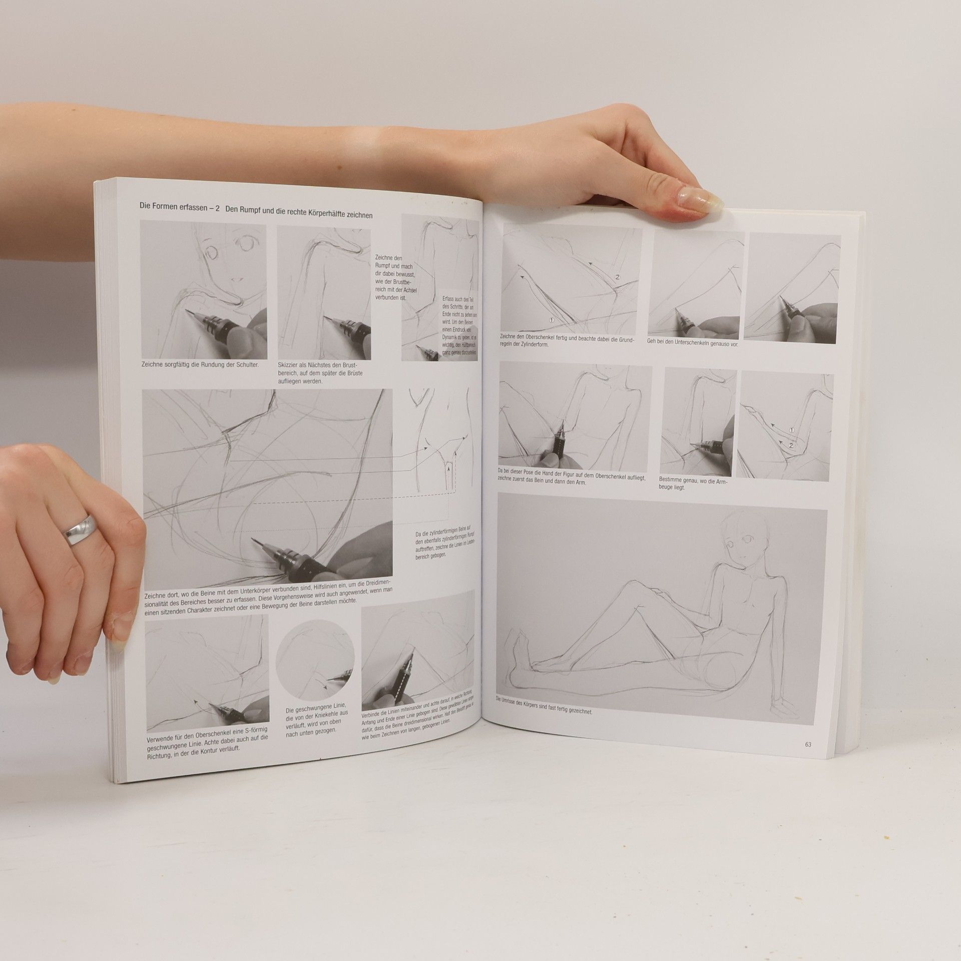 Hikaru Hayashi Manga-Figuren entwickeln
