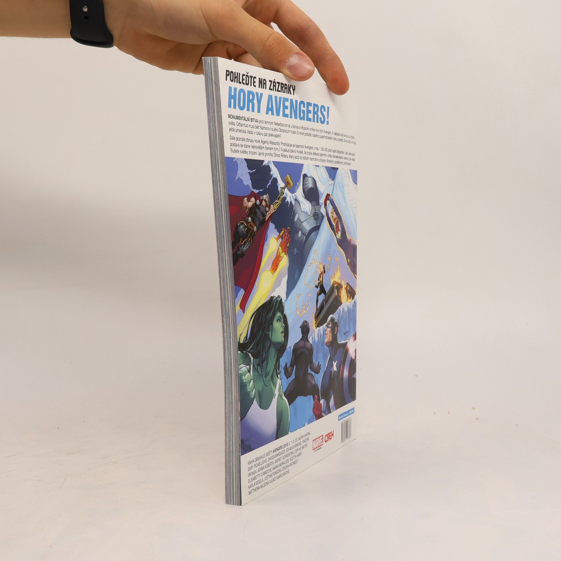 Jason Aaron Avengers. Světové turné