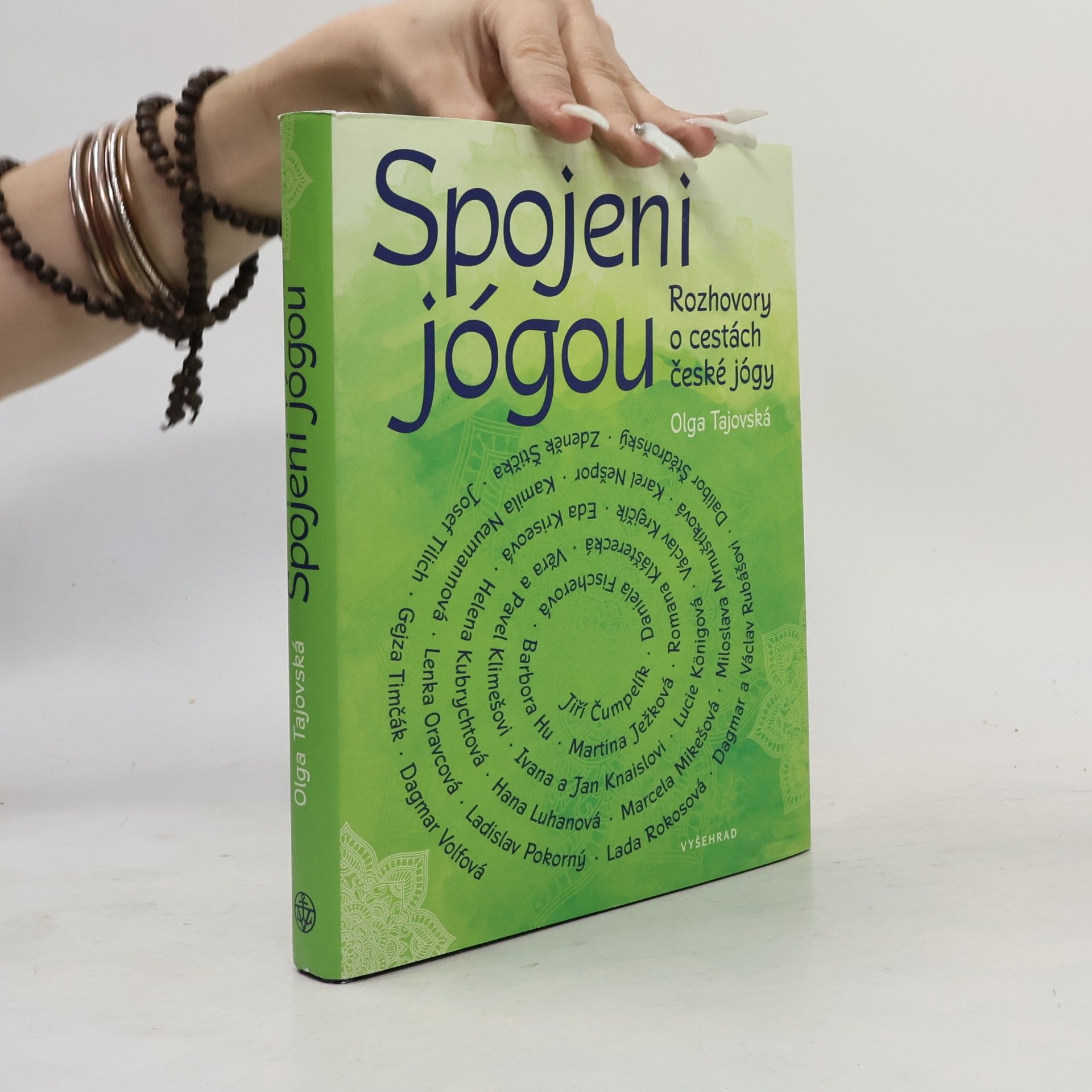 Olga Tajovská Spojeni jógou