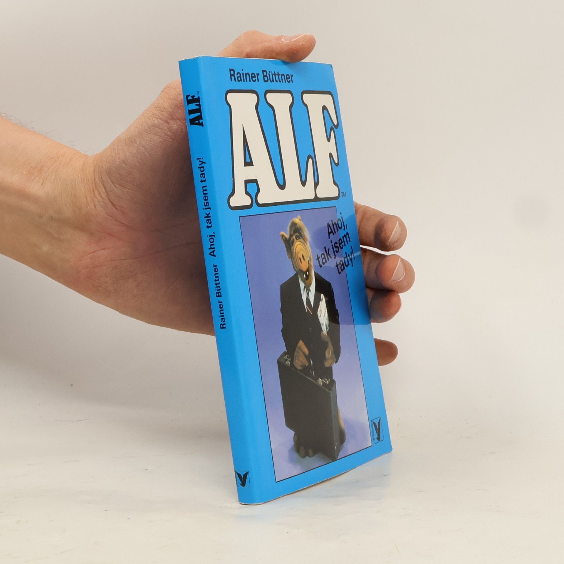 Alf. Ahoj, tak jsem tady!