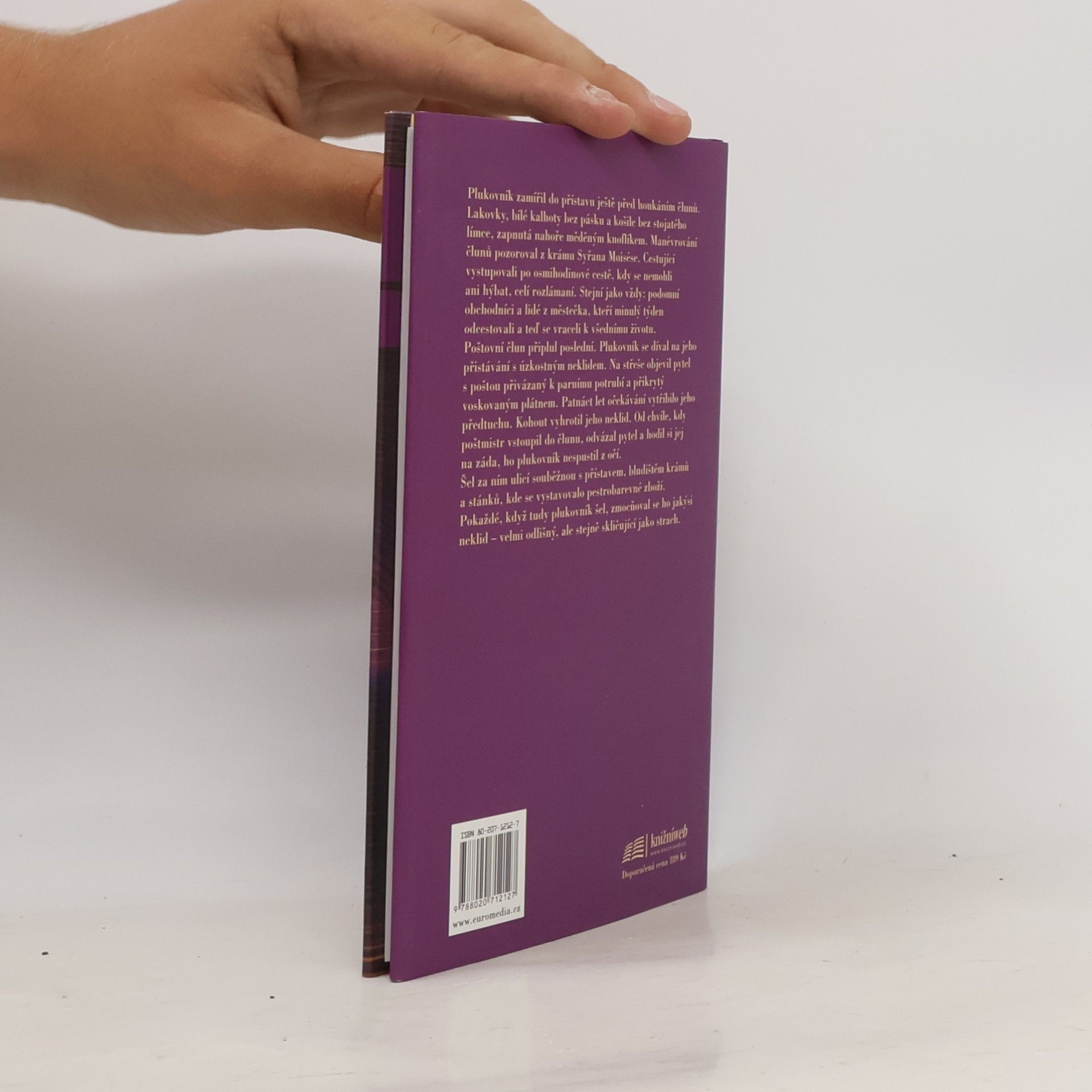 Gabriel García Márquez Plukovníkovi nemá kdo psát