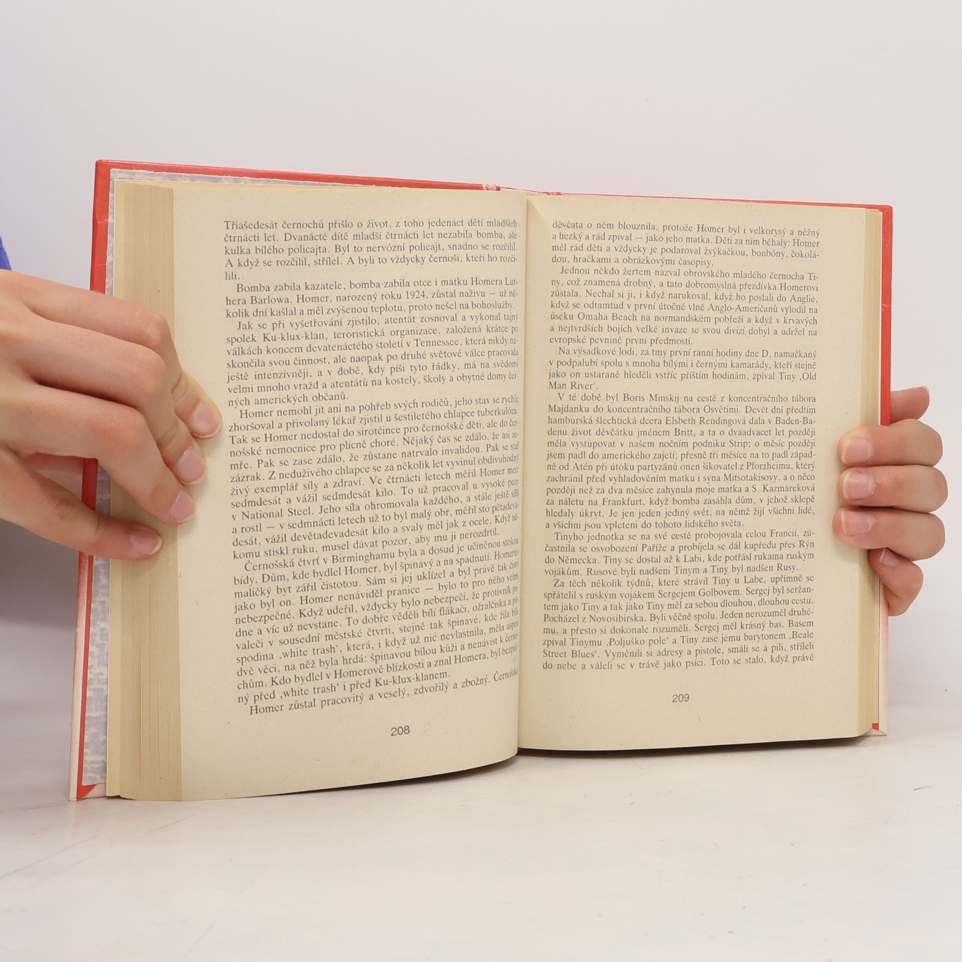 Johannes Mario Simmel Všichni lidé bratry jsou