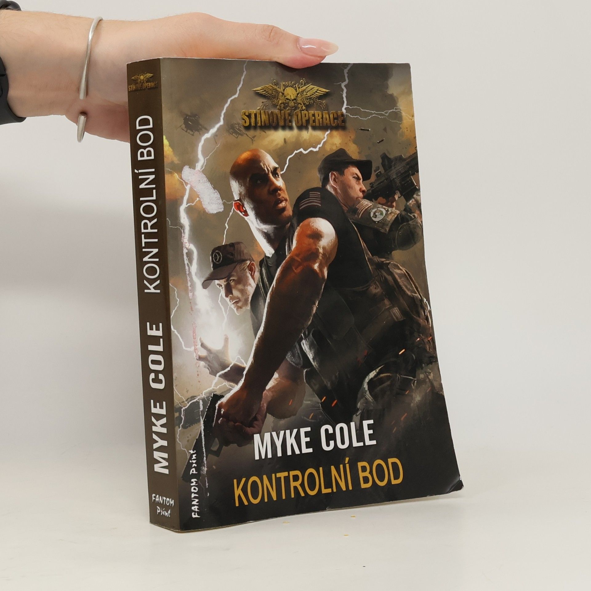 Myke Cole Kontrolní bod