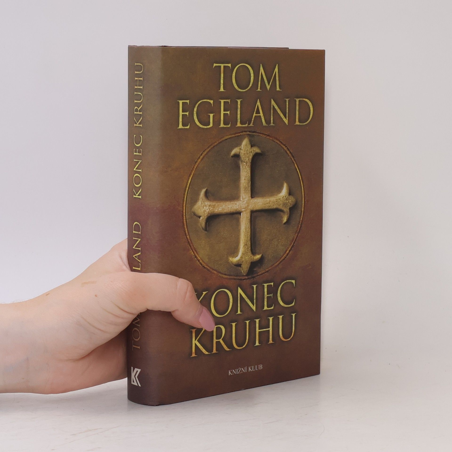 Tom Egeland Konec kruhu
