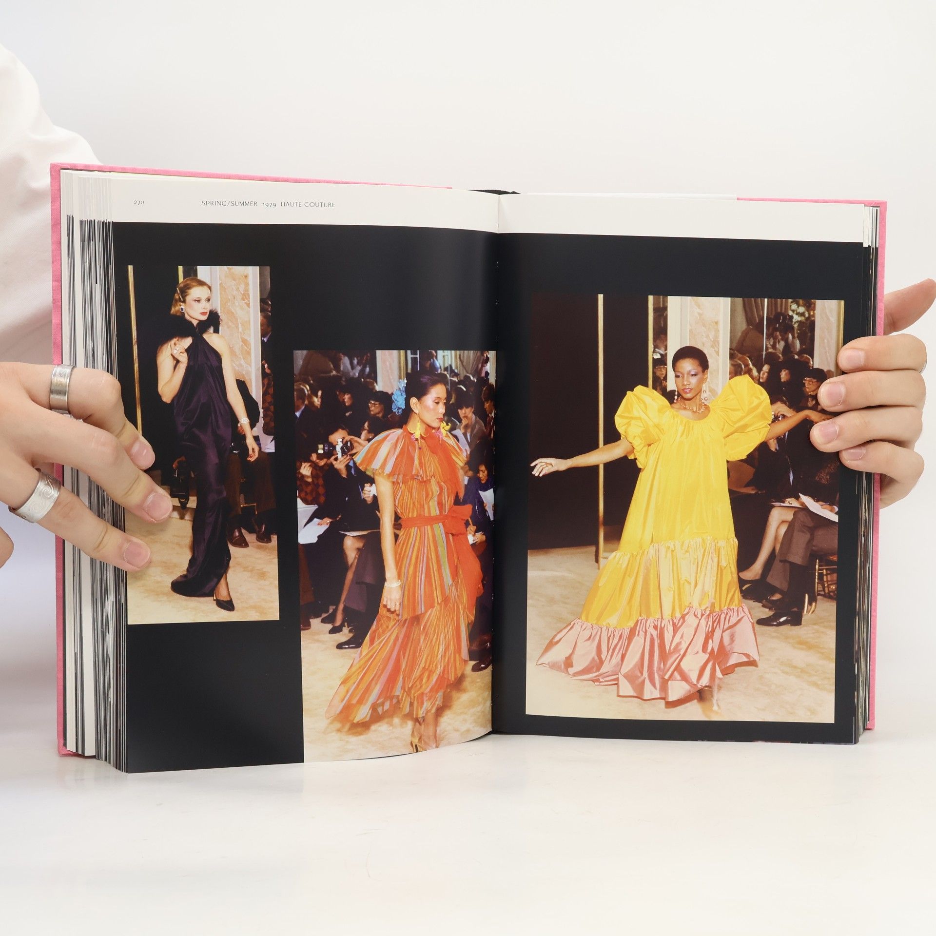 Jéromine Savignon Yves Saint Laurent. Catwalk