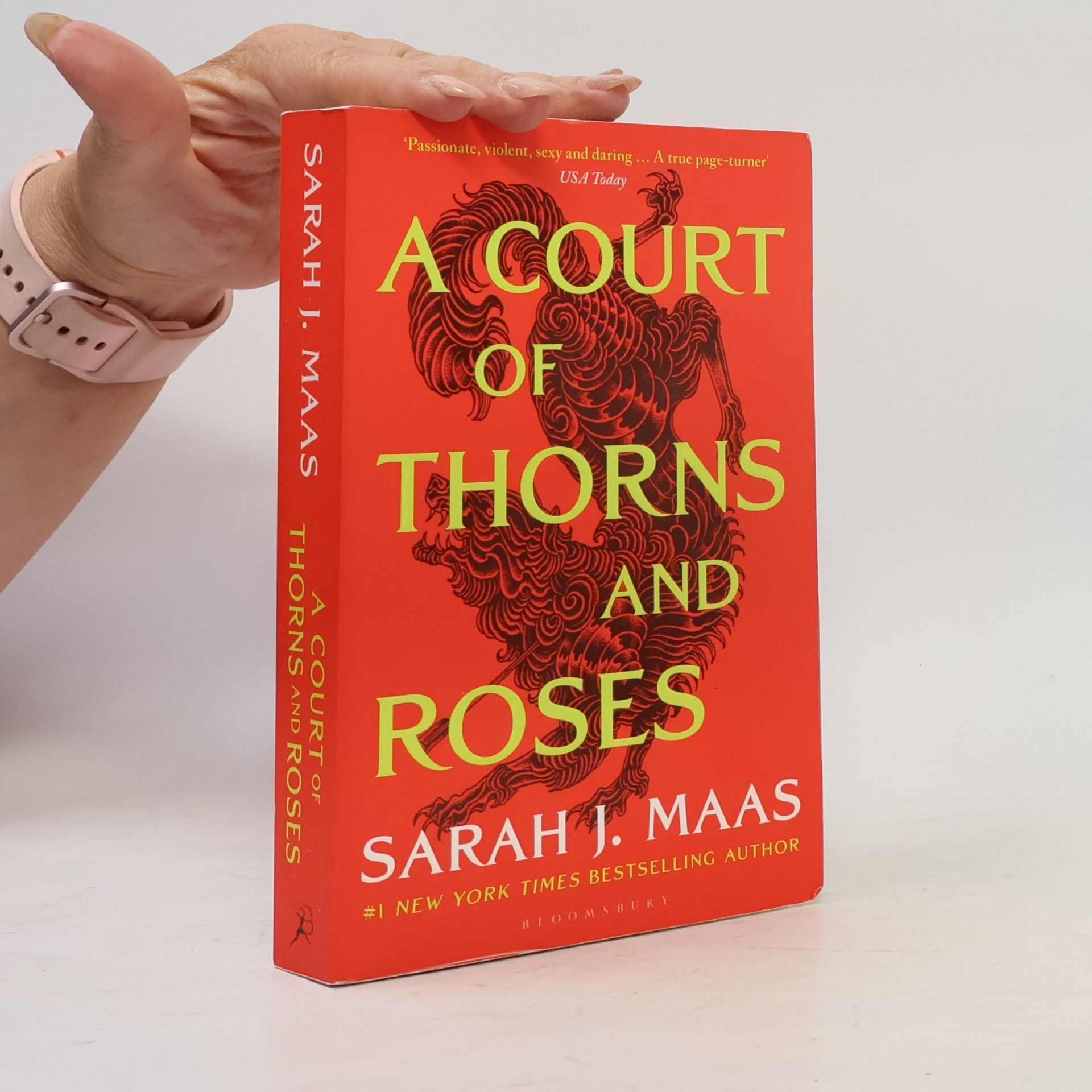 Sarah J. Maas A Court of Thorns and Roses