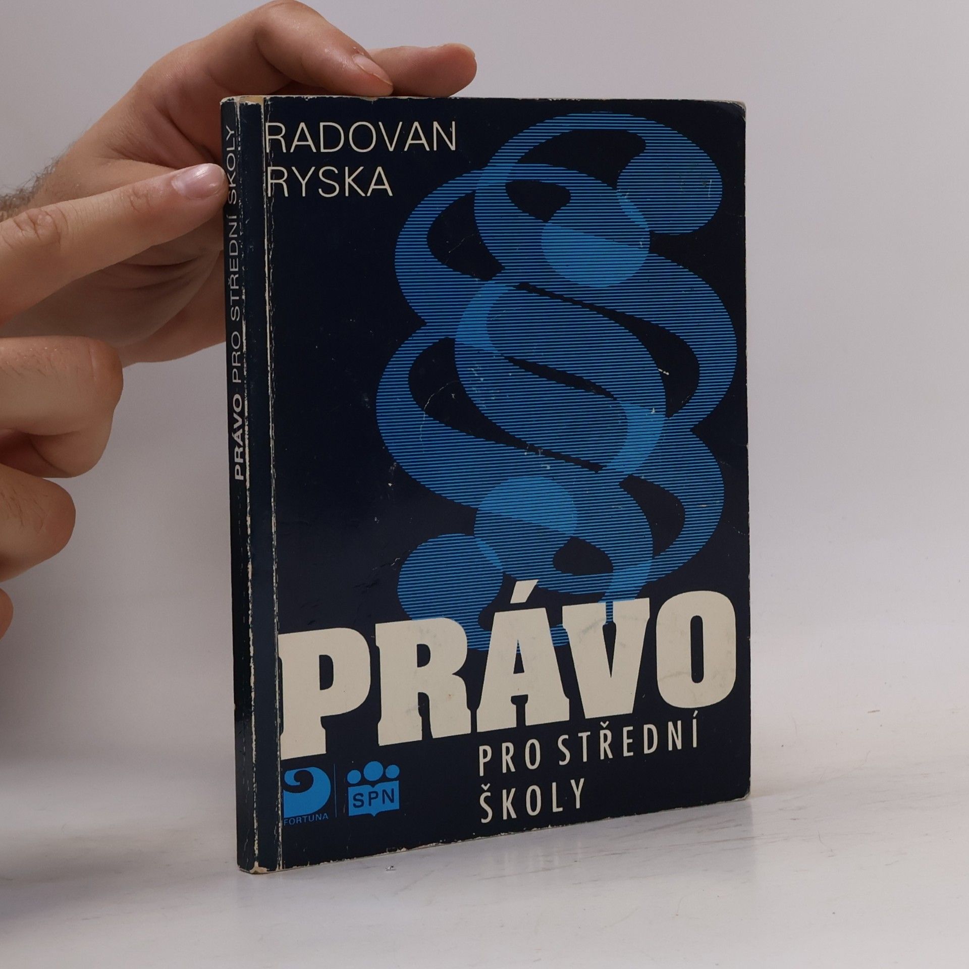 Radovan Ryska Právo pro střední školy