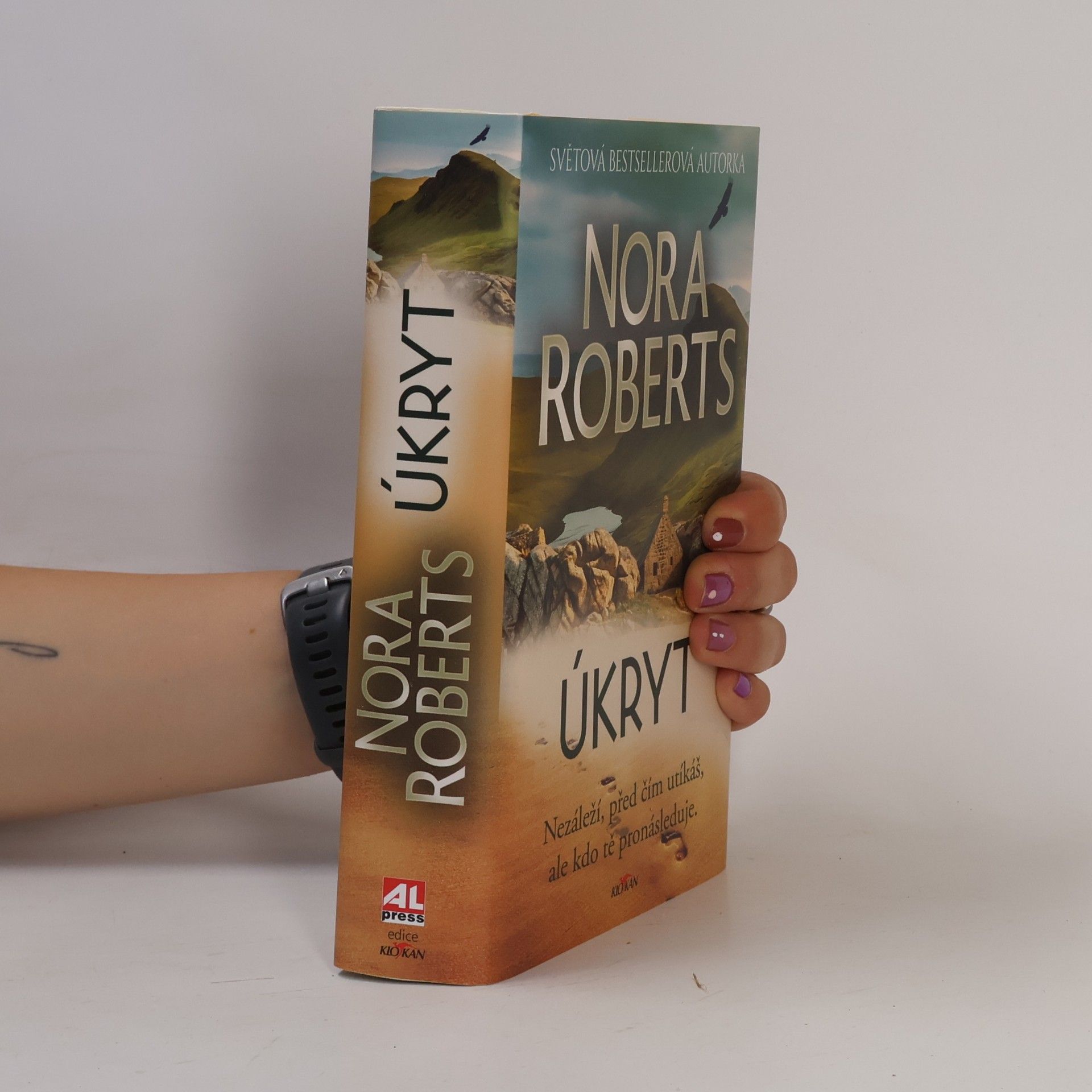 Nora Roberts Úkryt