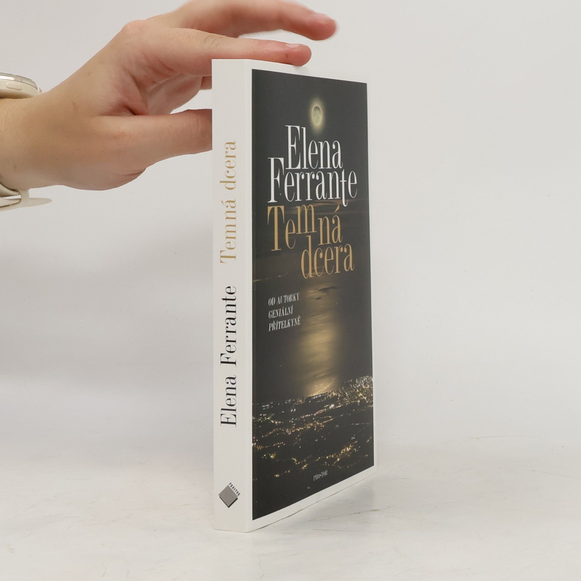 Elena Ferrante Temná dcera