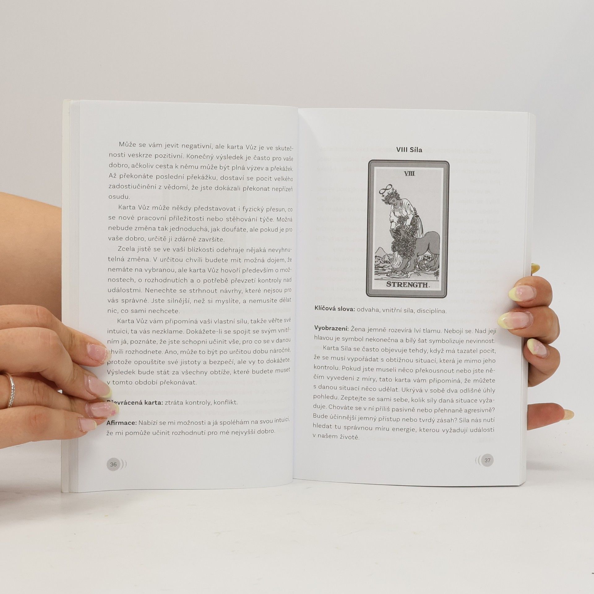 Kim Arnold Tarot pro každého. Jak číst tarotové karty a rozumět jejich poselství