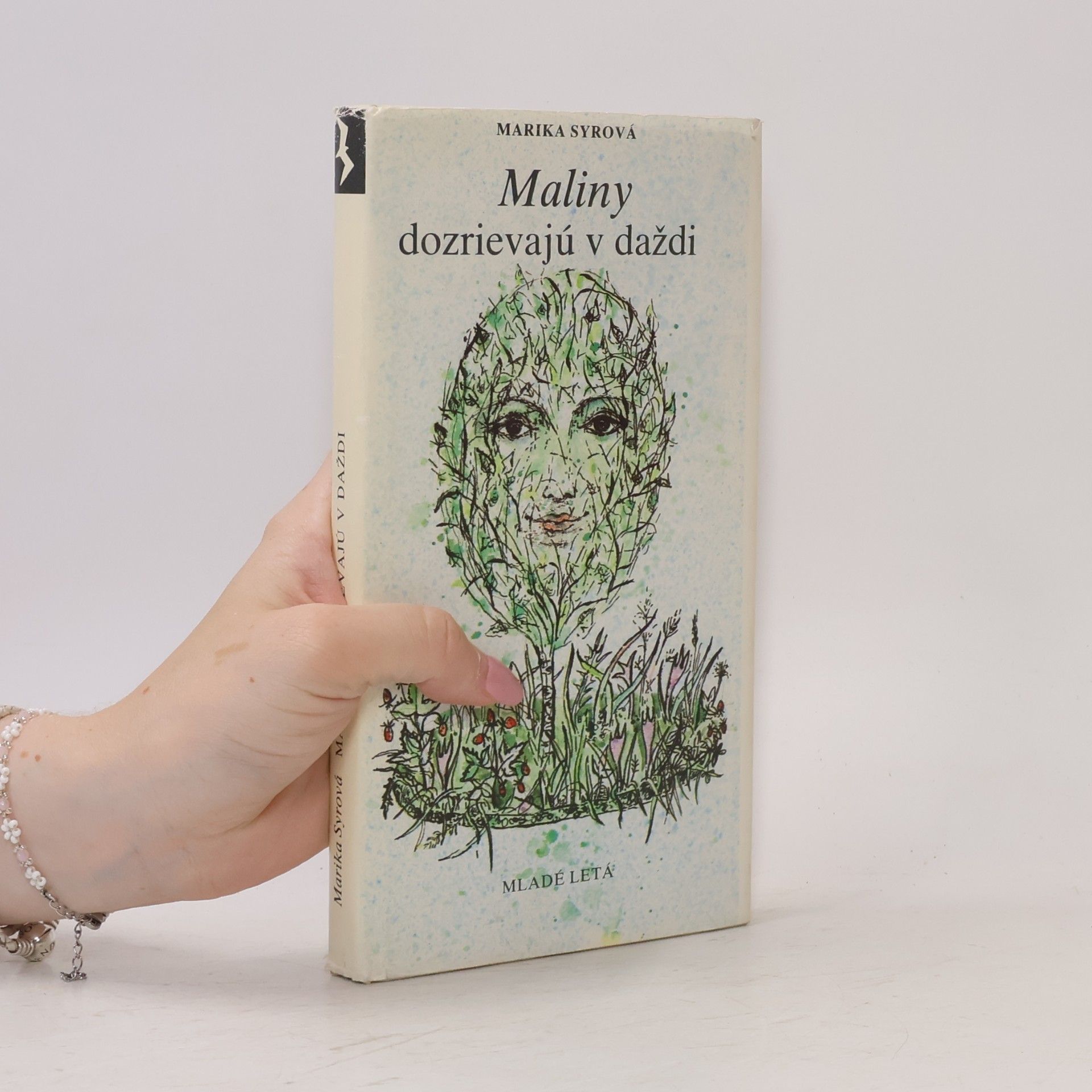 Syrová Marika Maliny dozrievajú v daždi