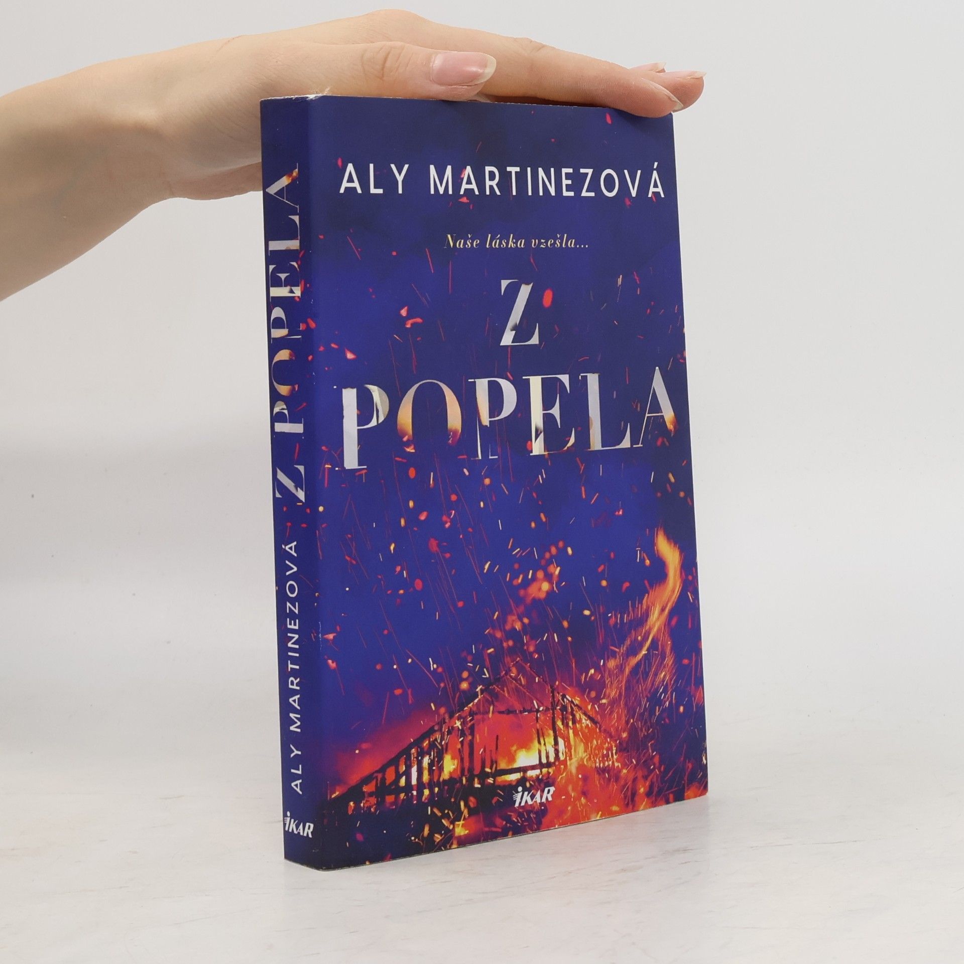 Aly Martinez Z popela