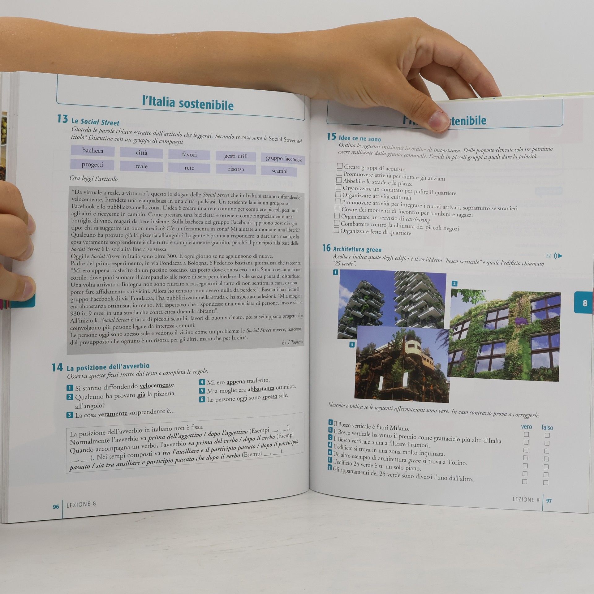 AA.VV. Nuovo espresso 4 : corso di italiano : libro dello studente e esercizi : B2