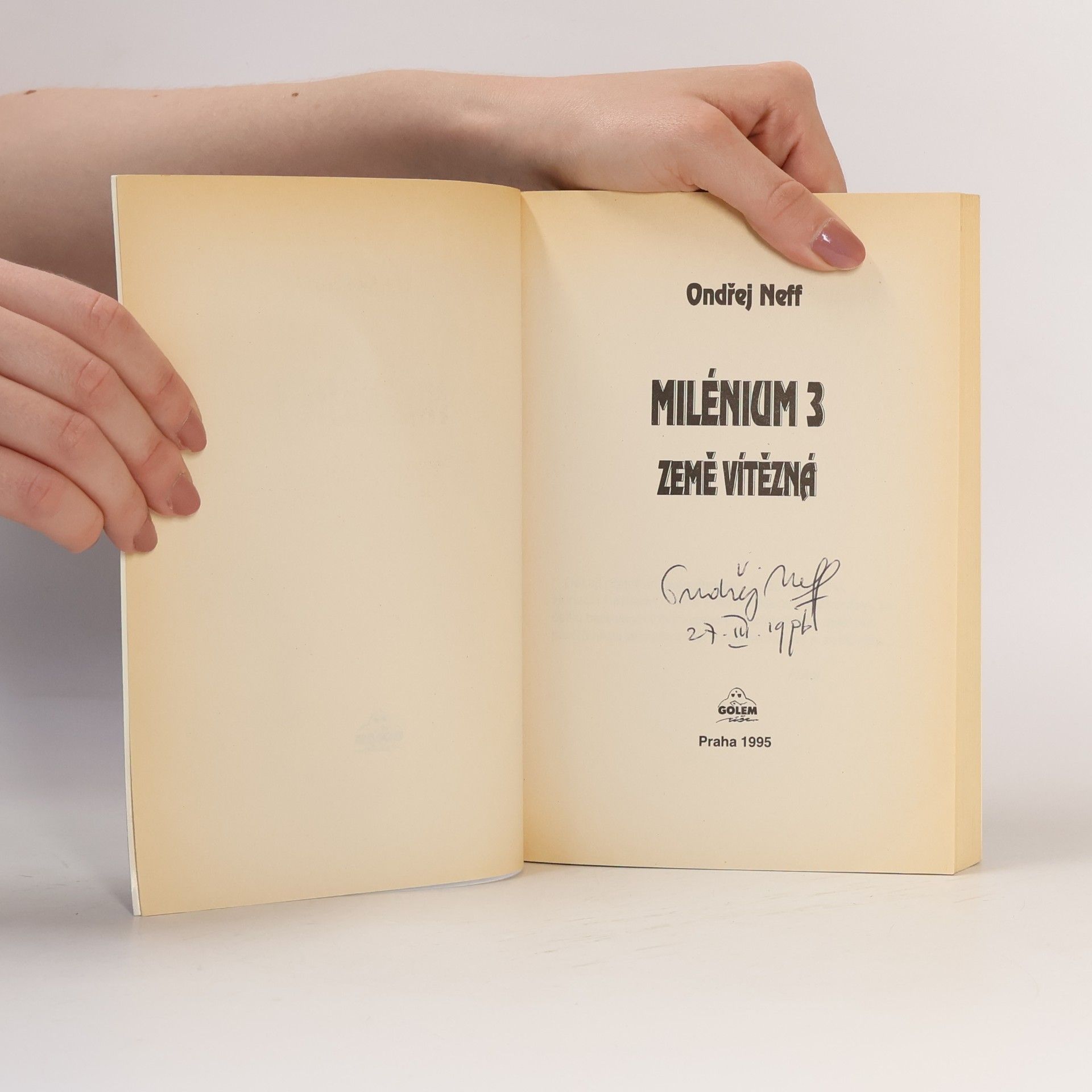 Ondřej Neff Milénium 3. Země vítězná