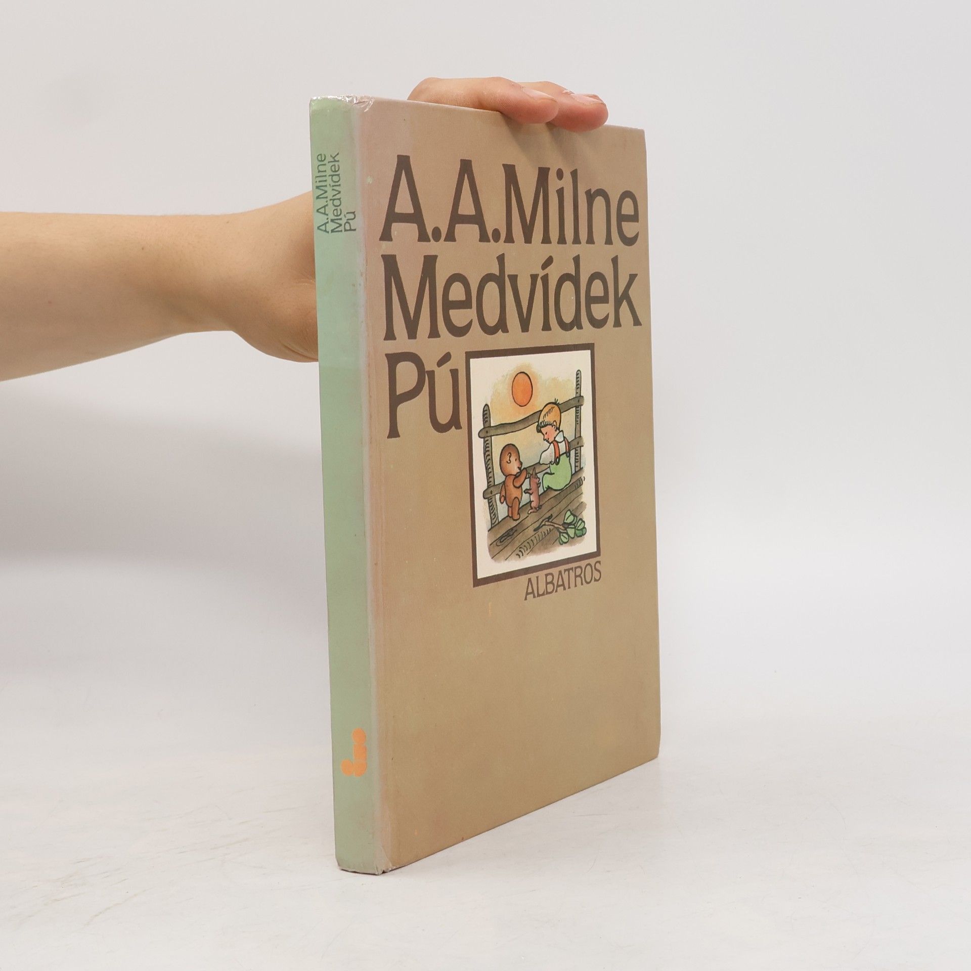 Alan Alexander Milne Medvídek Pú