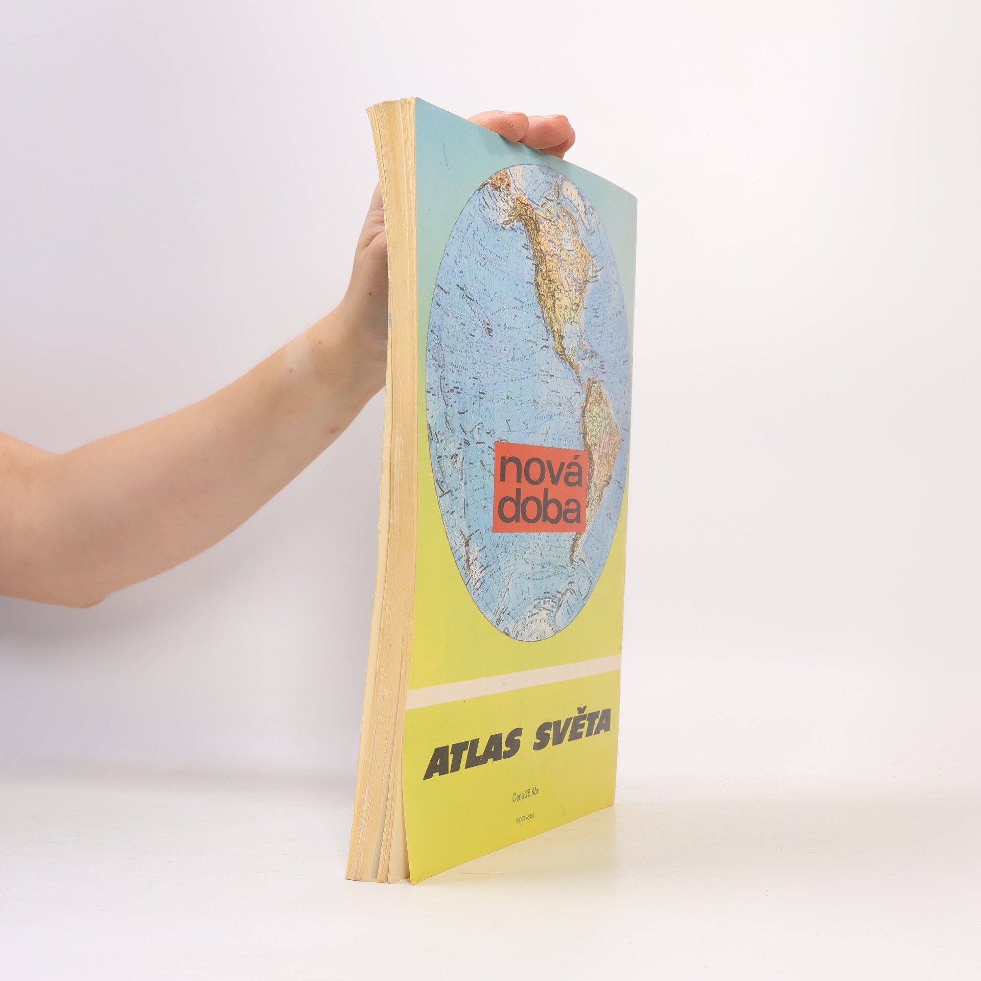 Autorenkollektiv Atlas světa