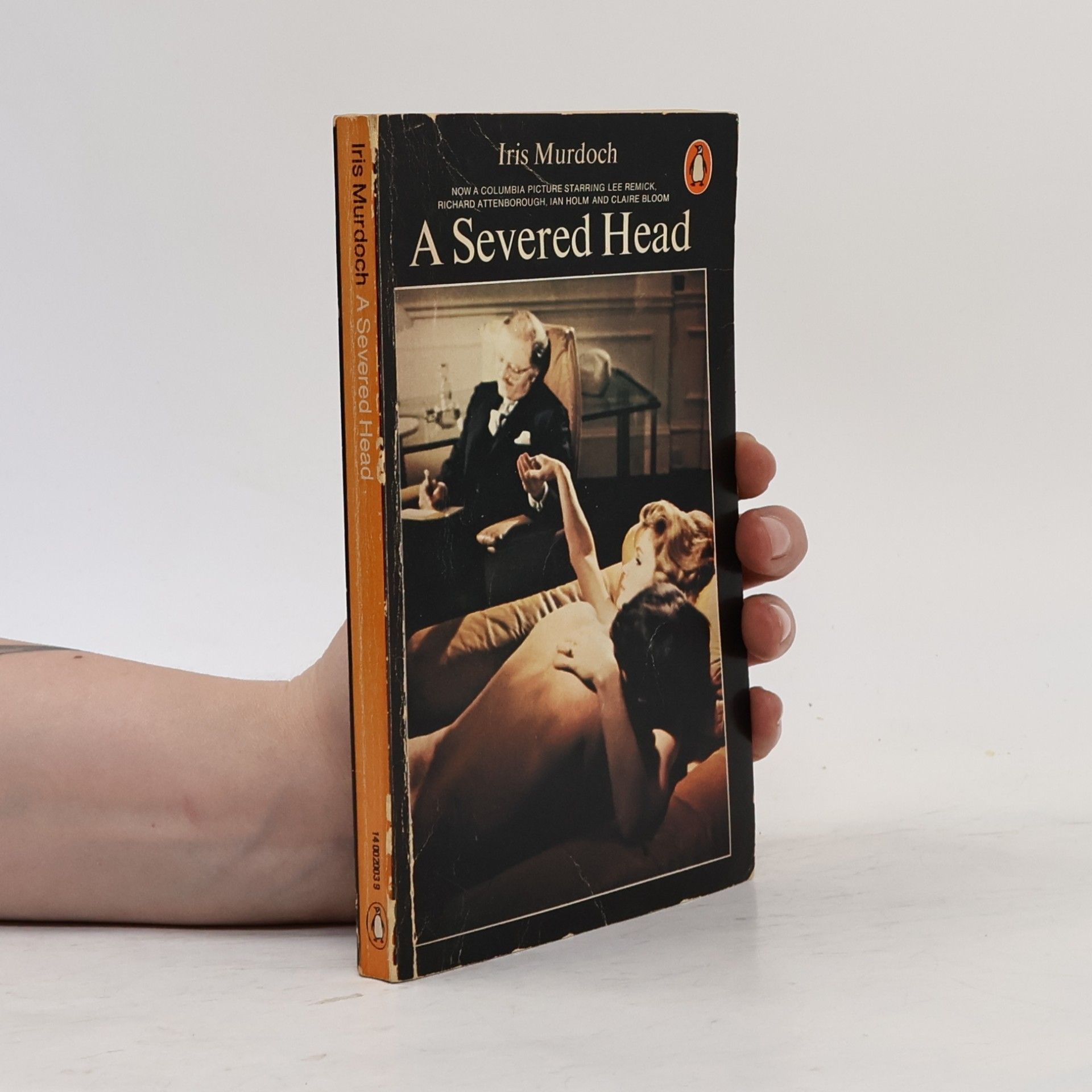 Iris Murdoch A Severed Head