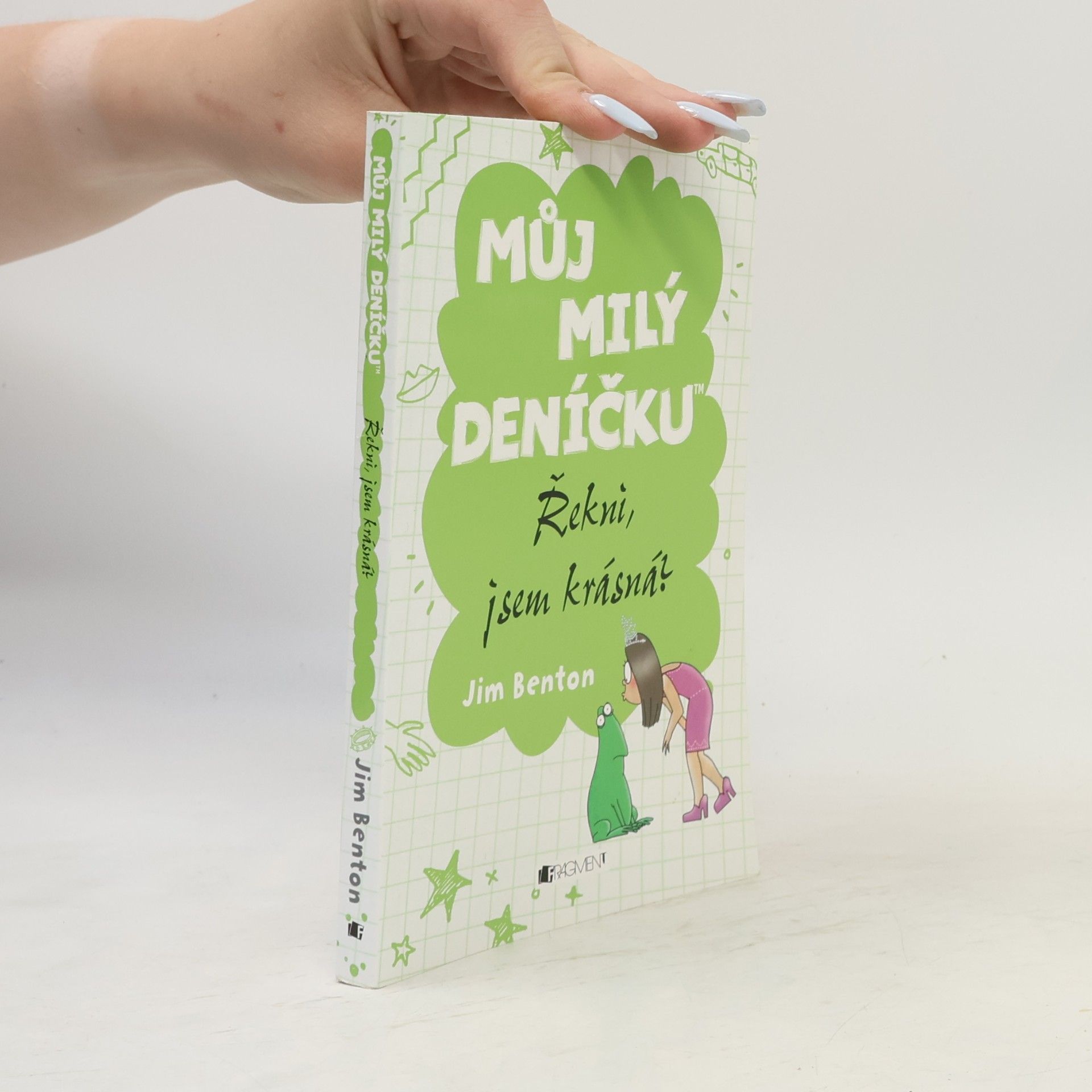 Můj milý deníčku. Řekni, jsem krásná?