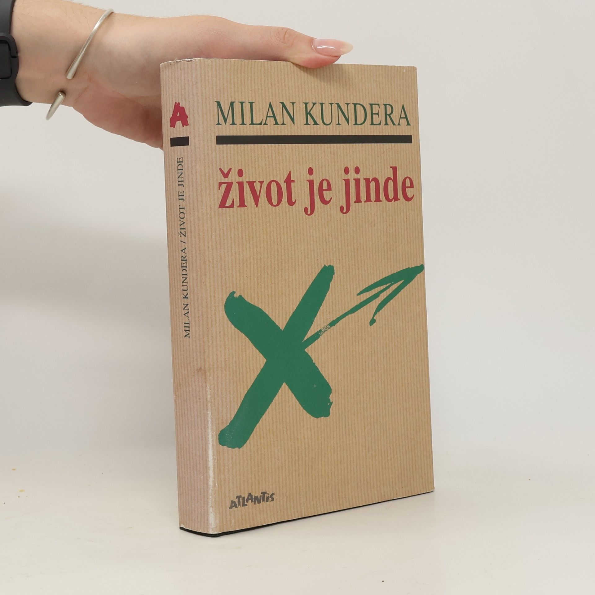 Milan Kundera Život je jinde