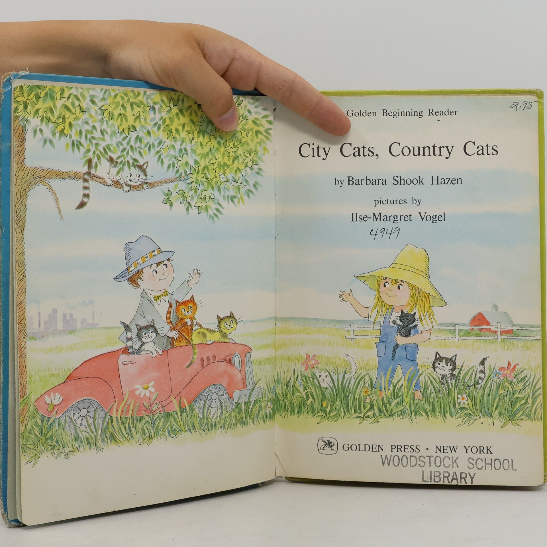 Barbara Shook Hazen City Cats, Country Cats