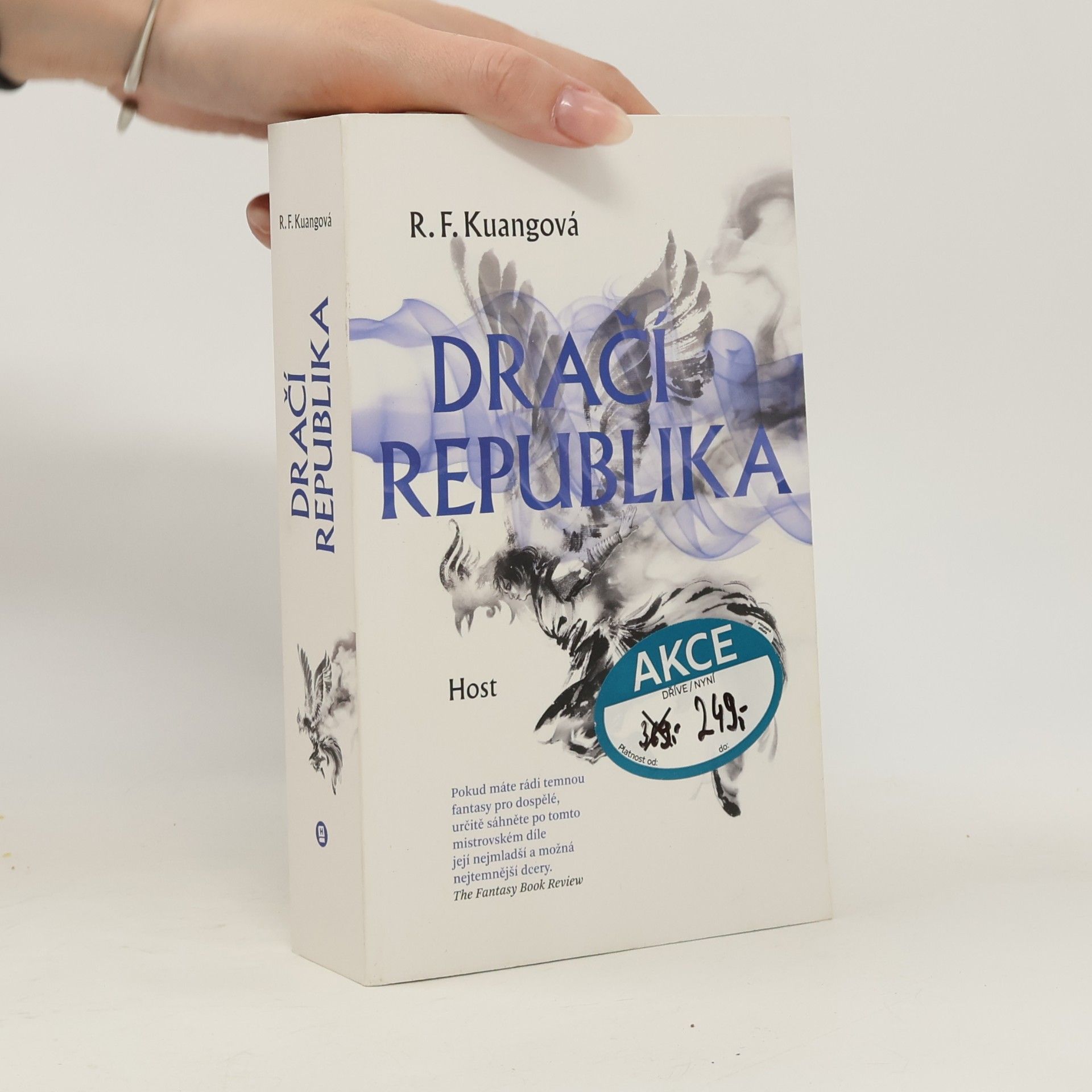 Rebecca Kuang Dračí republika
