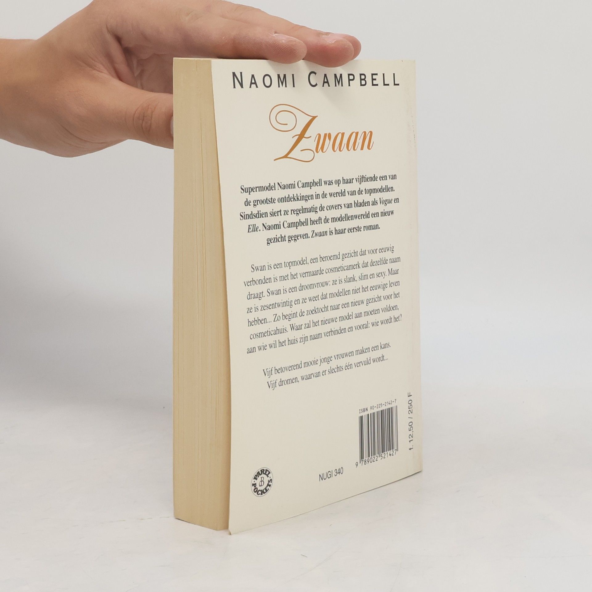 Naomi Campbell Parelpocket: Zwaan
