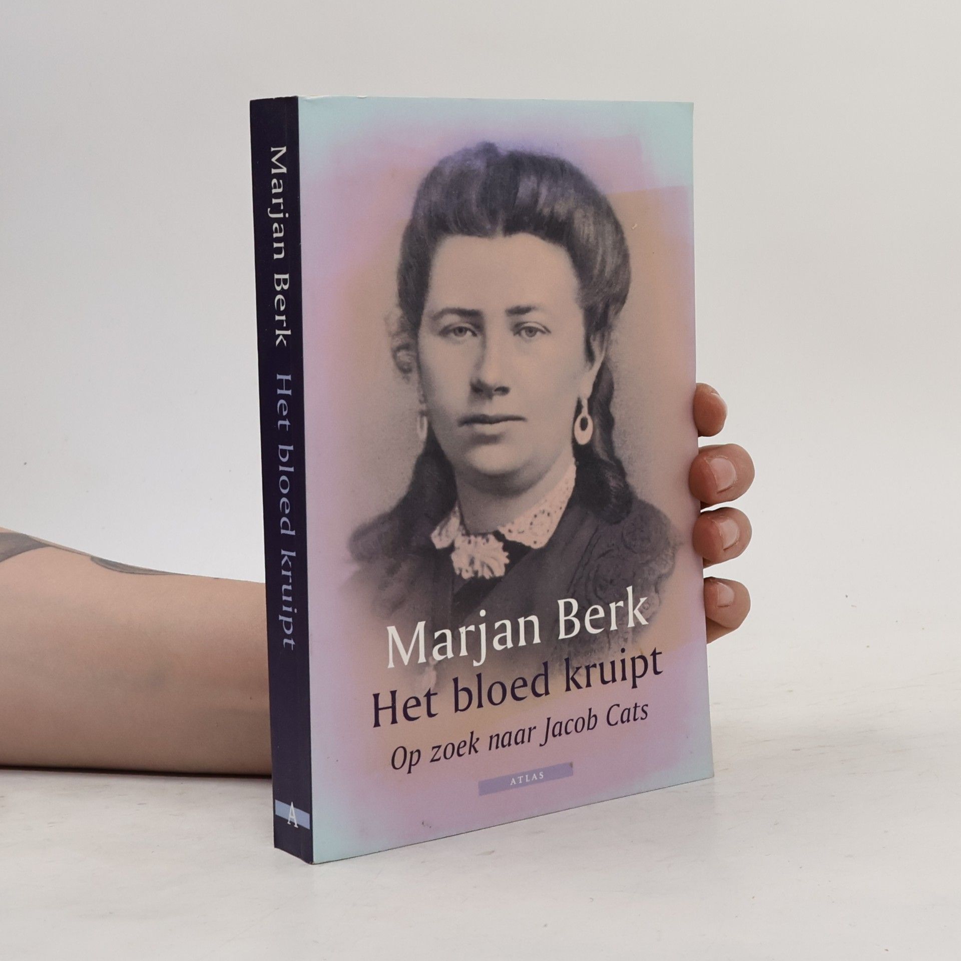 Marjan Berk Het bloed kruipt