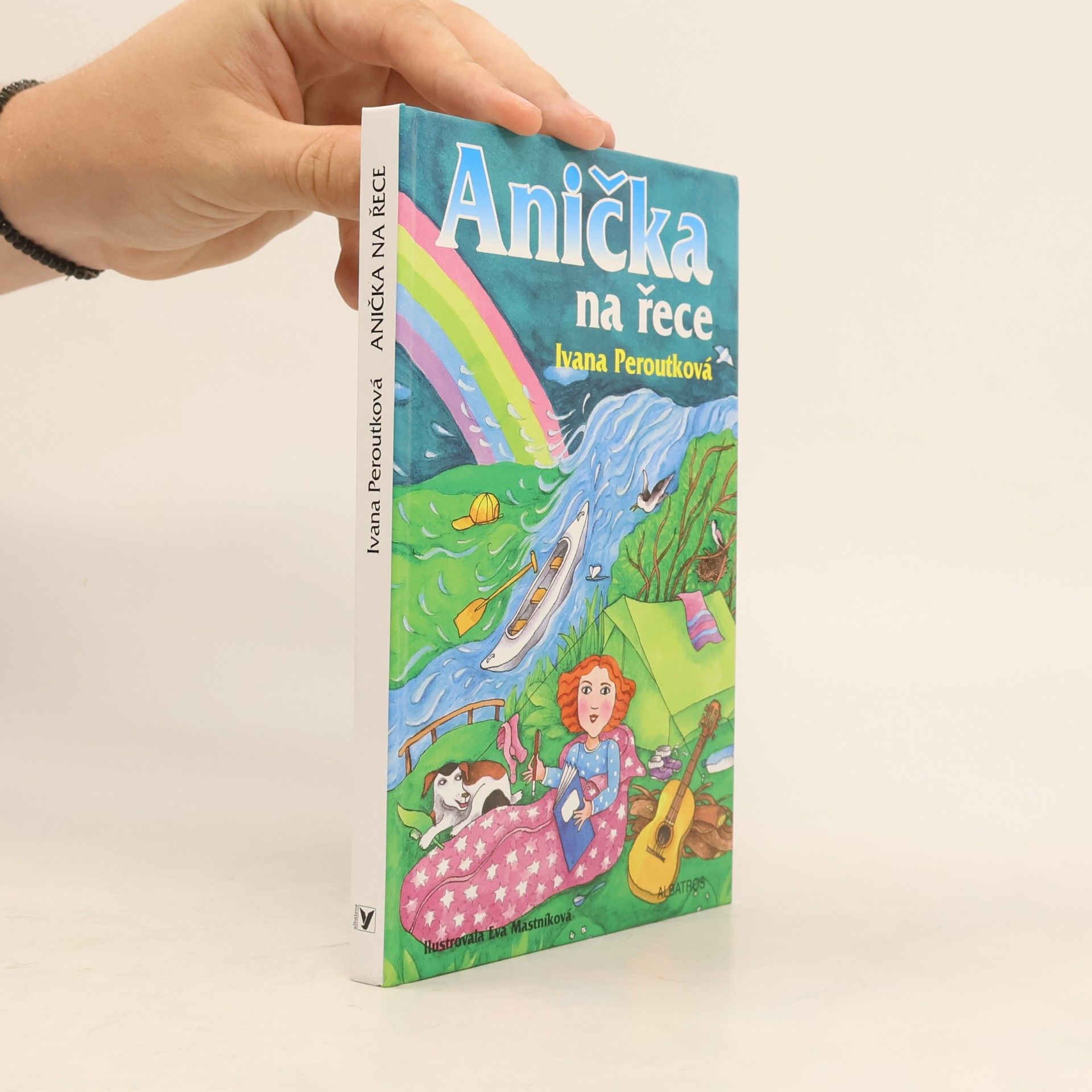 Peroutková Ivana Anička na řece