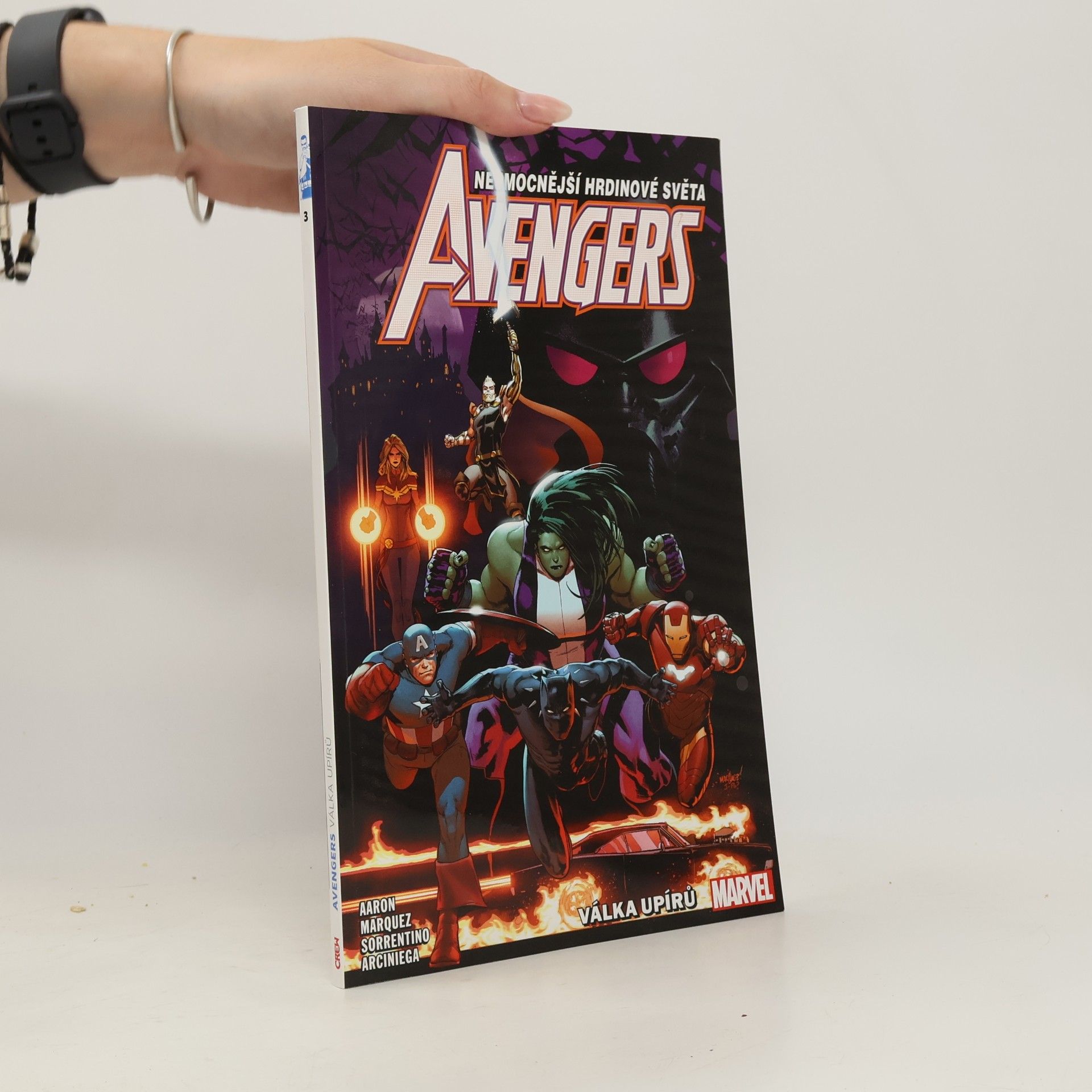 Jason Aaron Avengers: Válka upírů