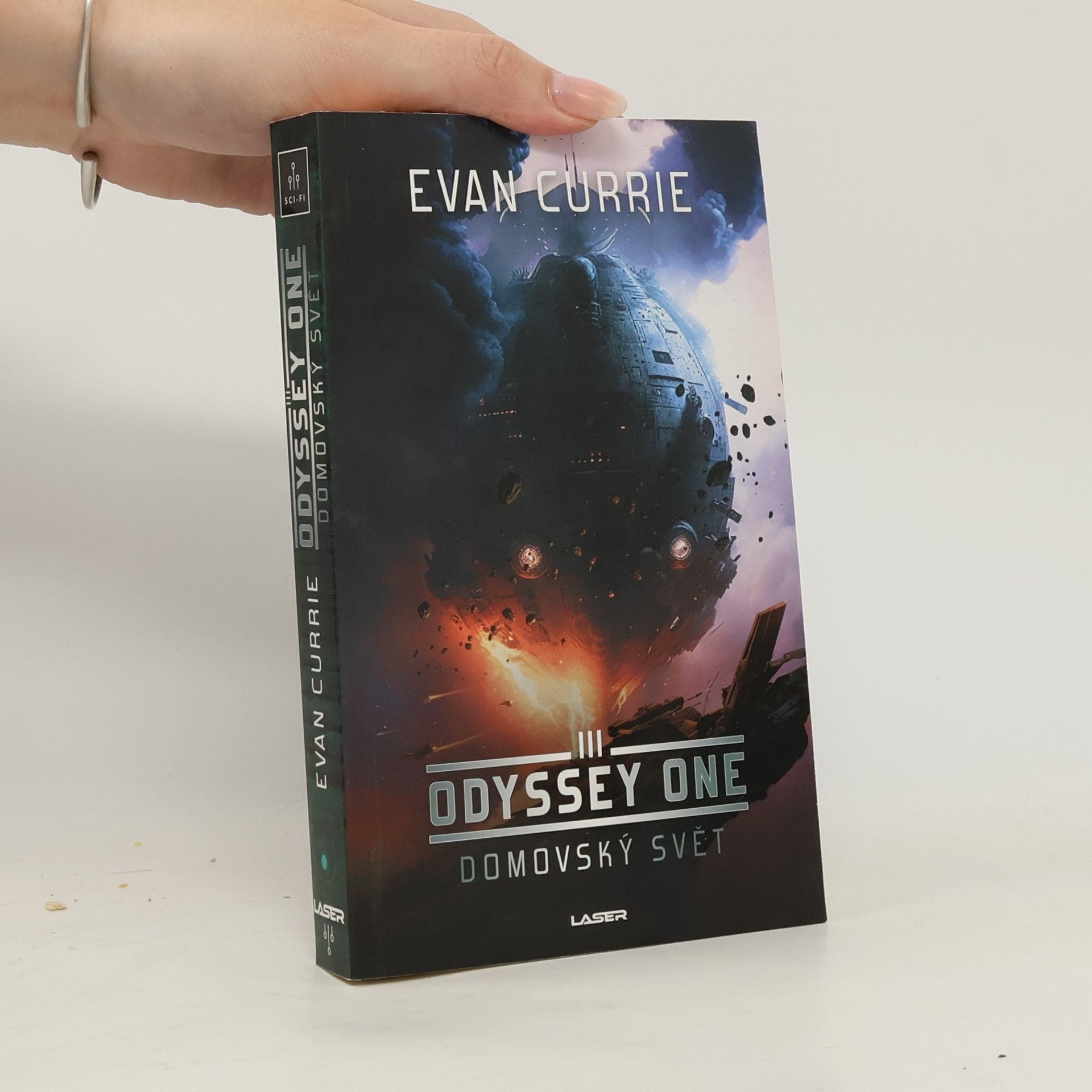 Evan Currie Odyssey one. Domovský svět