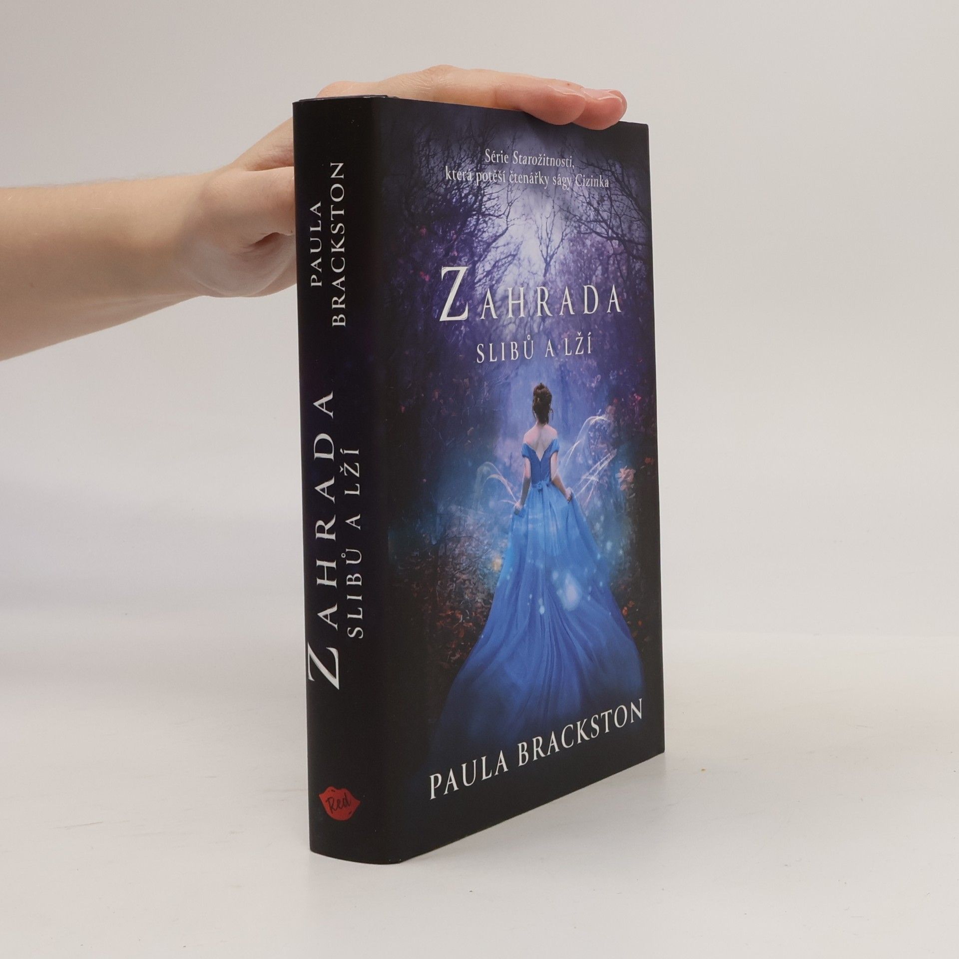 Paula Brackston Zahrada slibů a lží