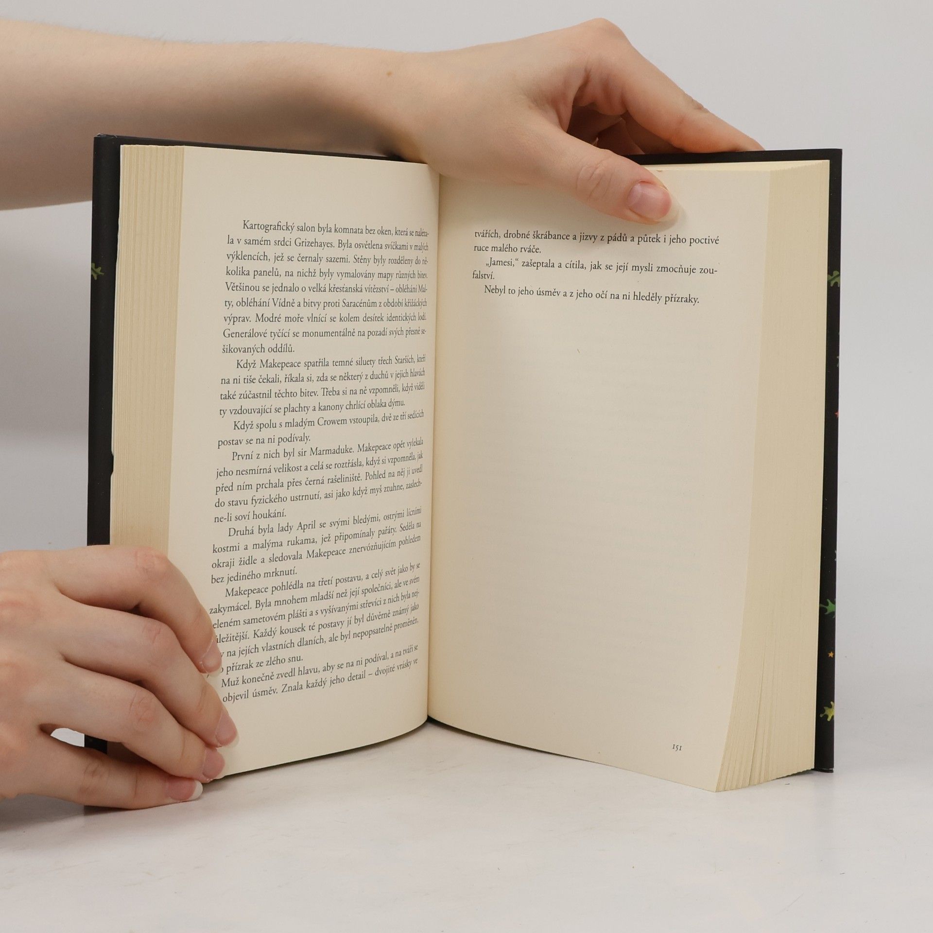 Frances Hardinge Kůže plná stínů