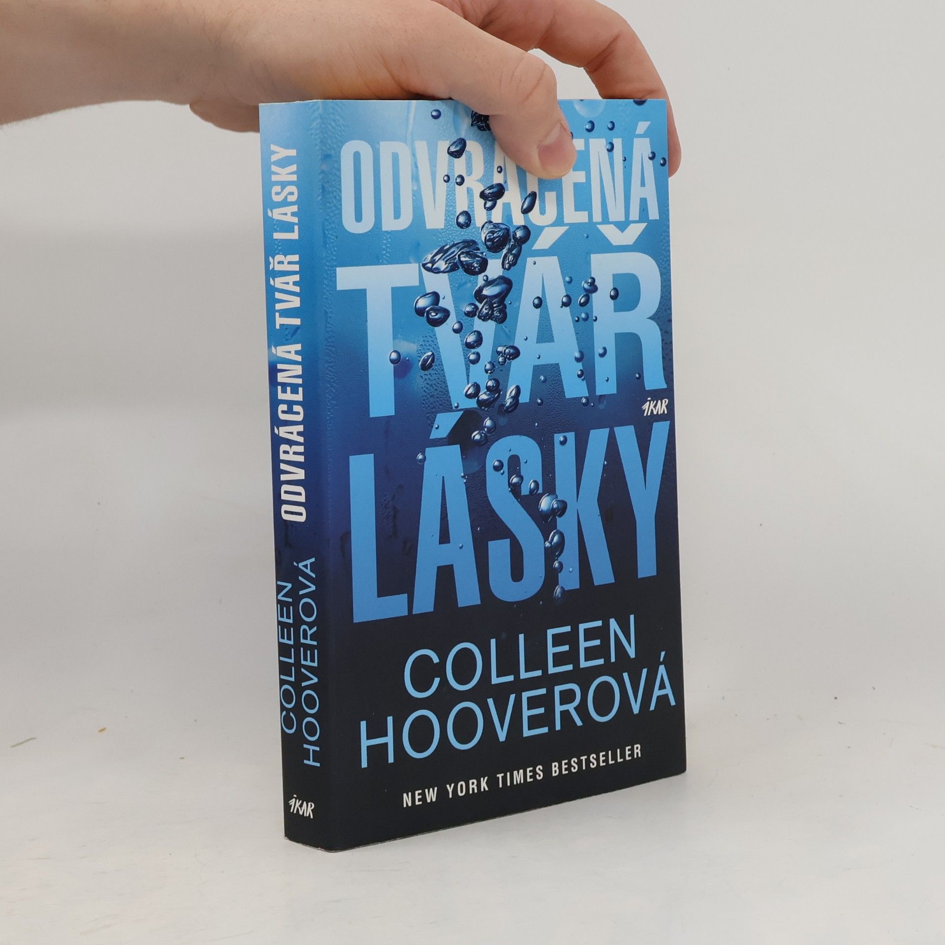 Colleen Hoover Odvrácená tvář lásky