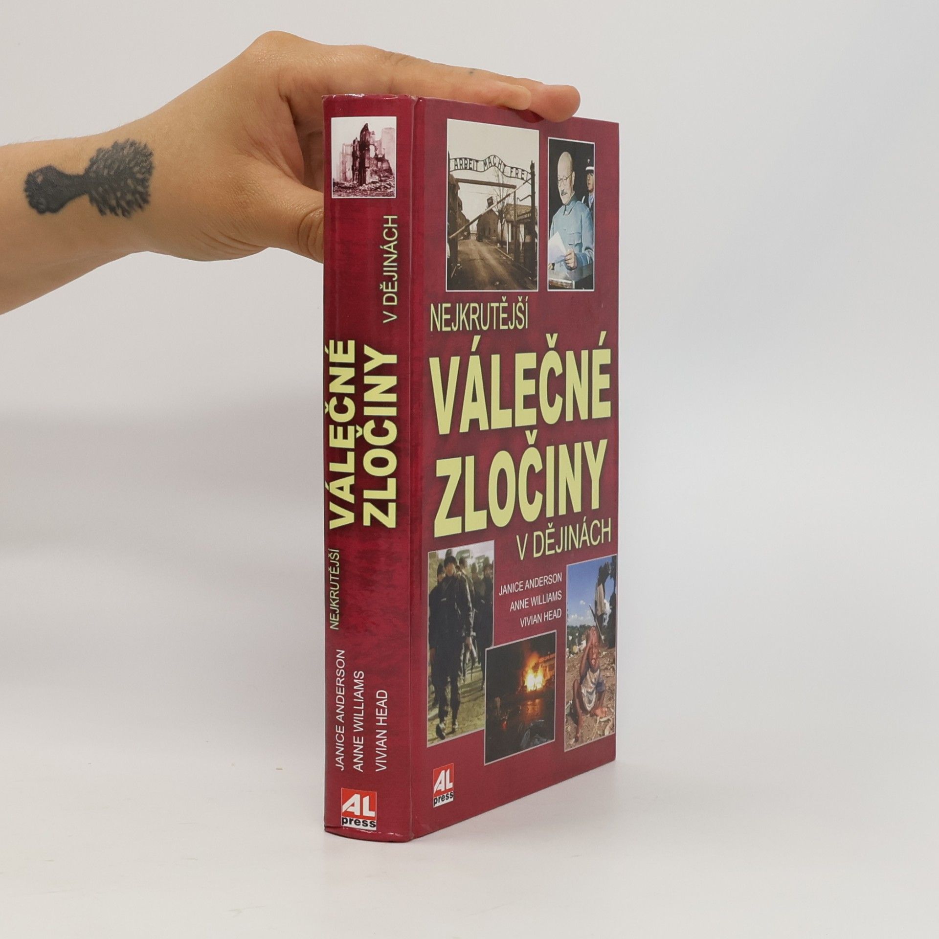 Janice Anderson Nejkrutější válečné zločiny v dějinách