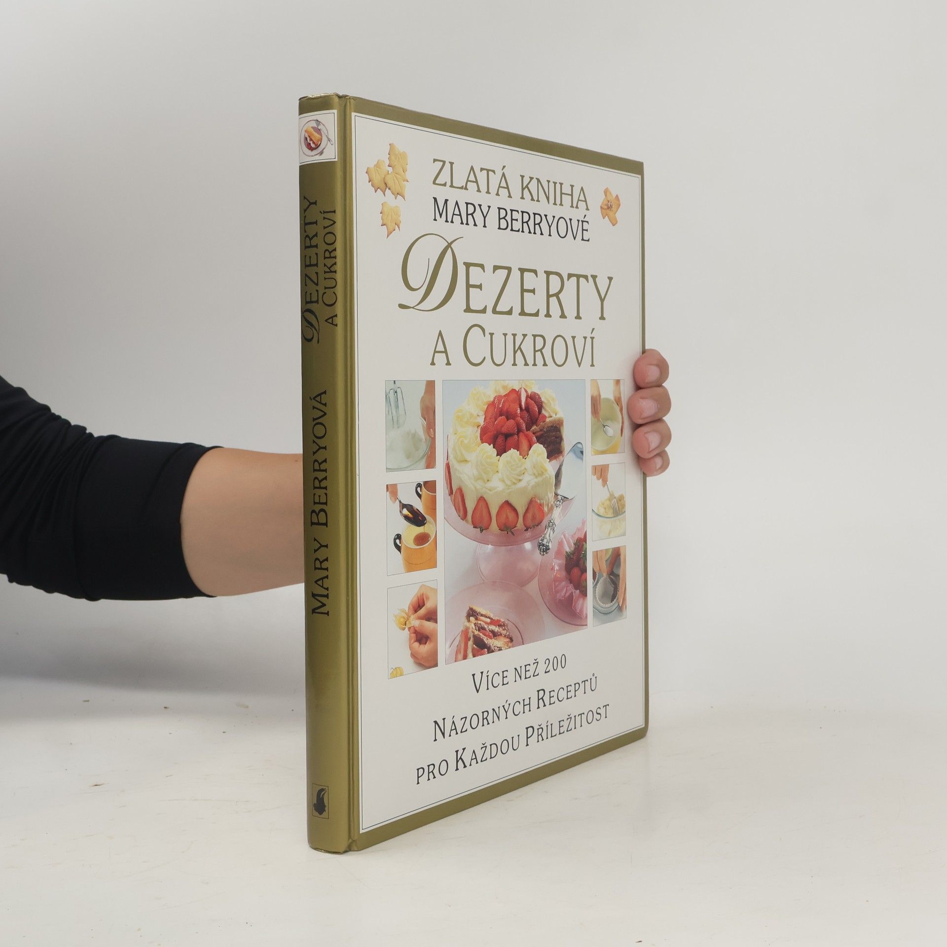 Mary Berry Dezerty a cukroví