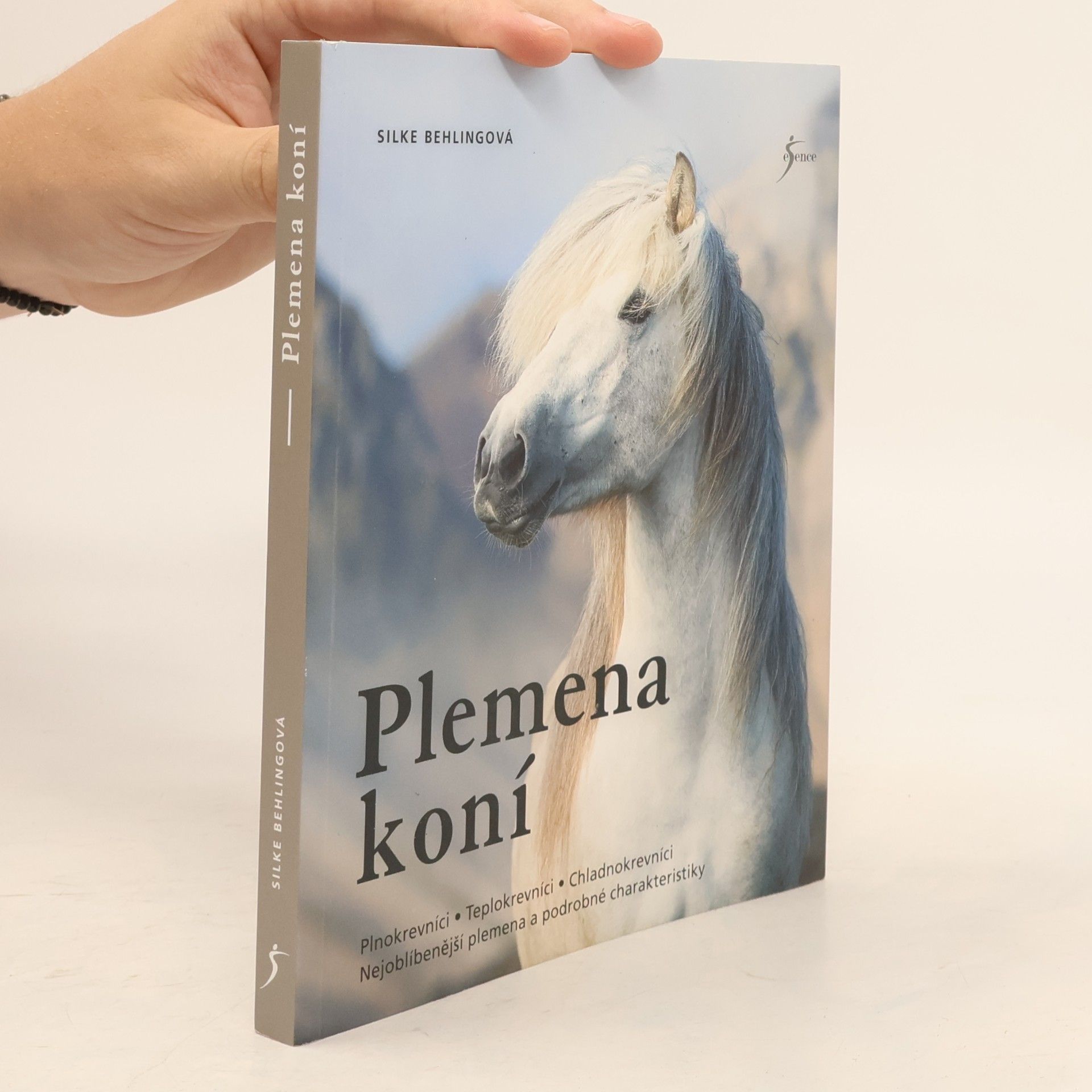 Silke Behling Plemena koní