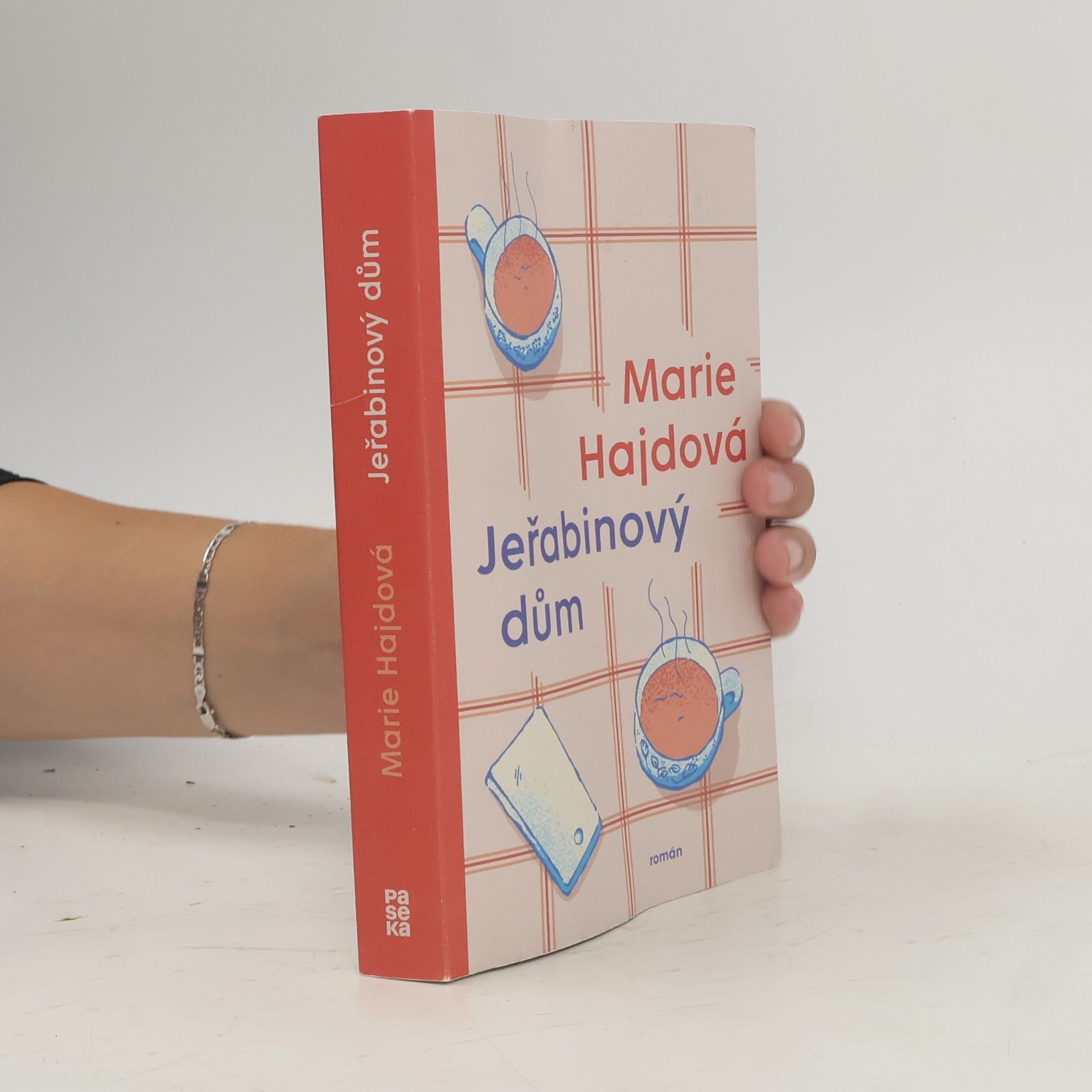 Marie Hajdová Jeřabinový dům