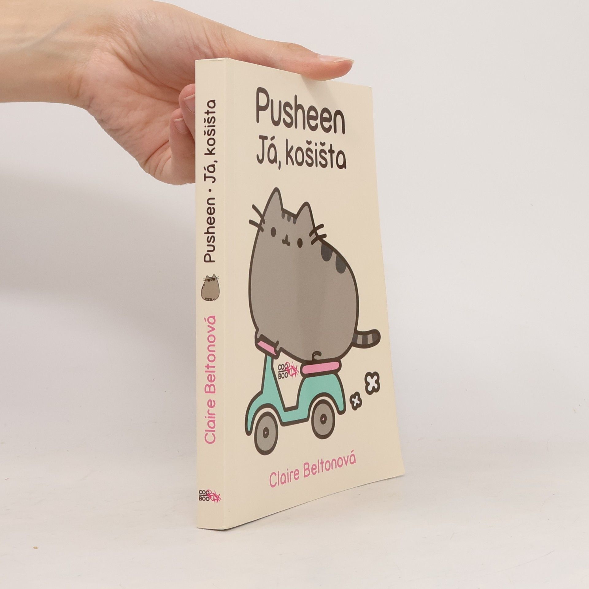 Claire Belton Pusheen. Já, košišta