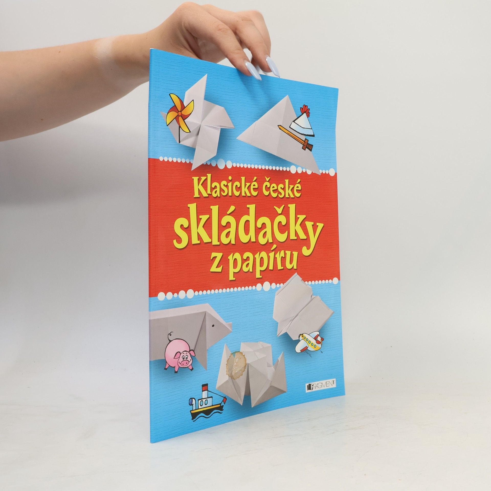 Romana Šíchová Klasické české skládačky z papíru